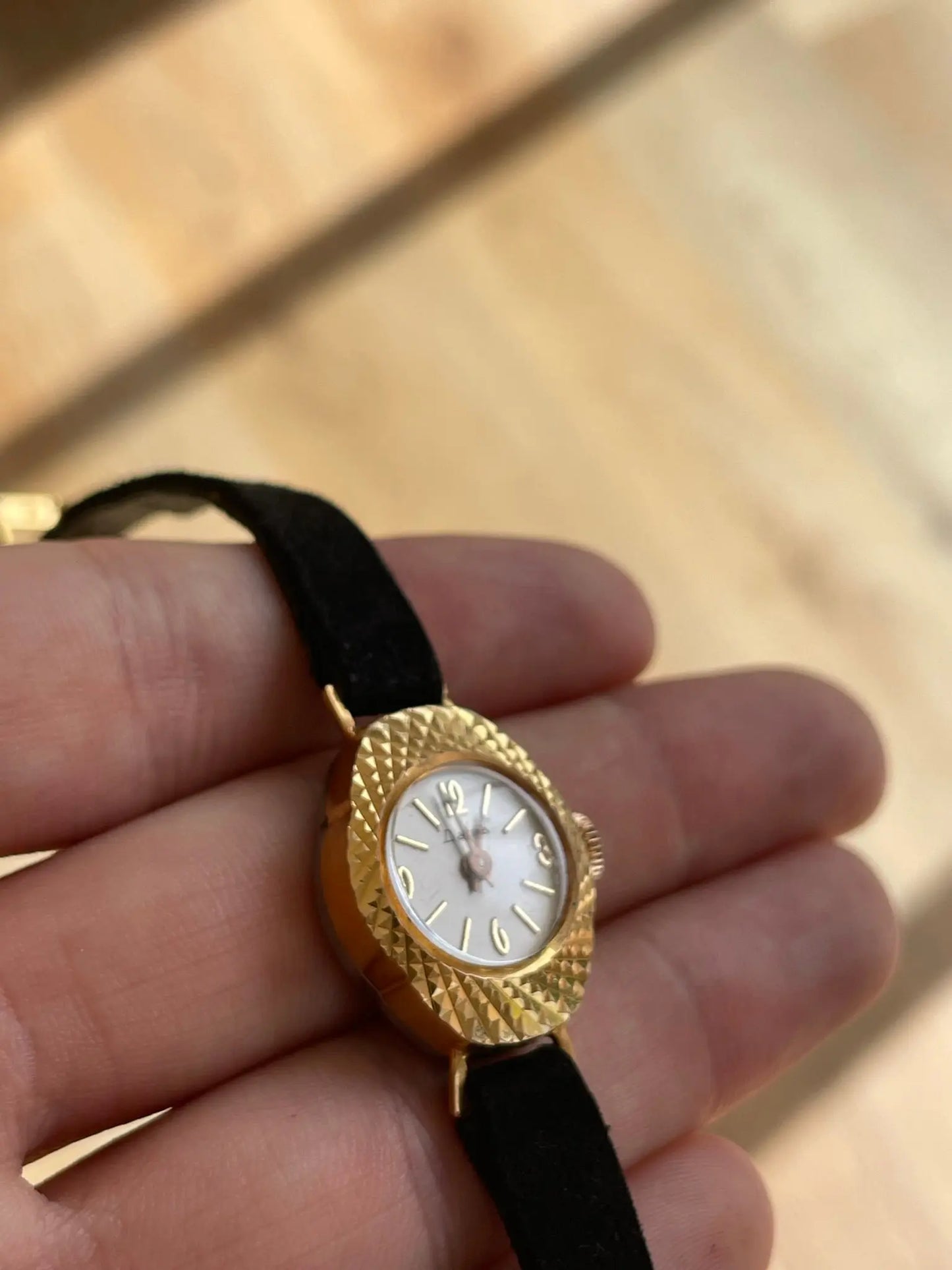 DAFNA Montre bracelet - DropAndWatch