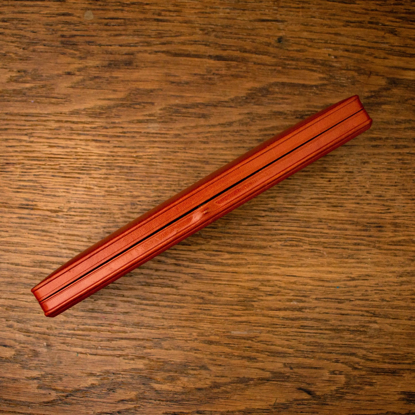 Ecrin Vintage LIP en cuir LIP