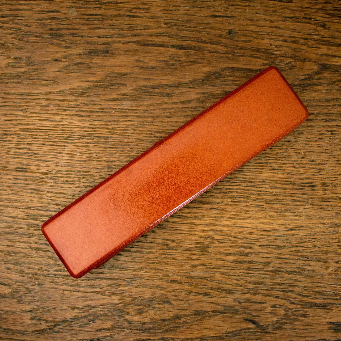 Ecrin Vintage LIP en cuir LIP