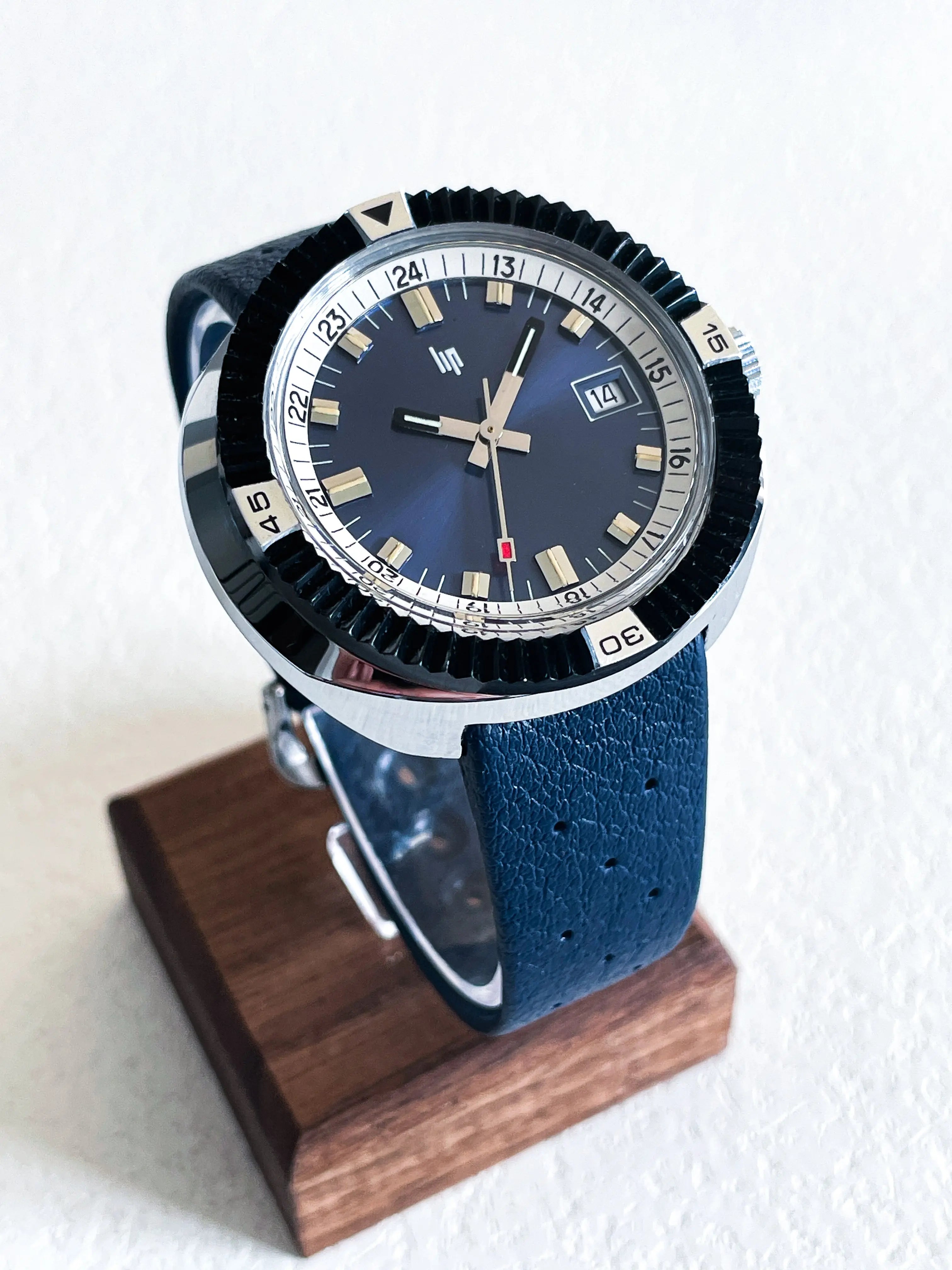 Montre LIP - Rudi MEYER - Montres & Bijoux Montre LIP - Rudi MEYER - Montres & Bijoux