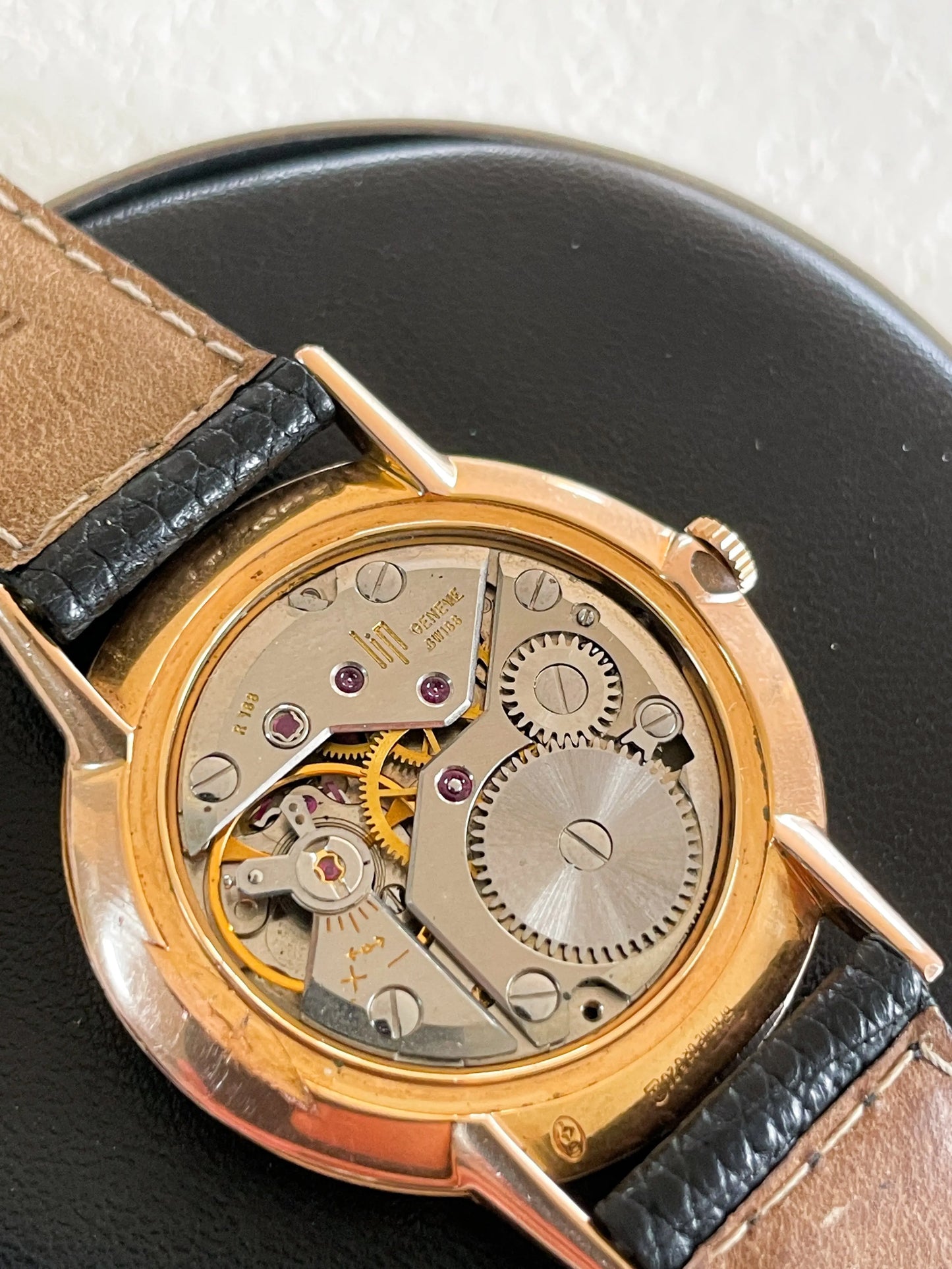 LIP Genève Extra Plate + Ecrin d'origine - DropAndWatch
