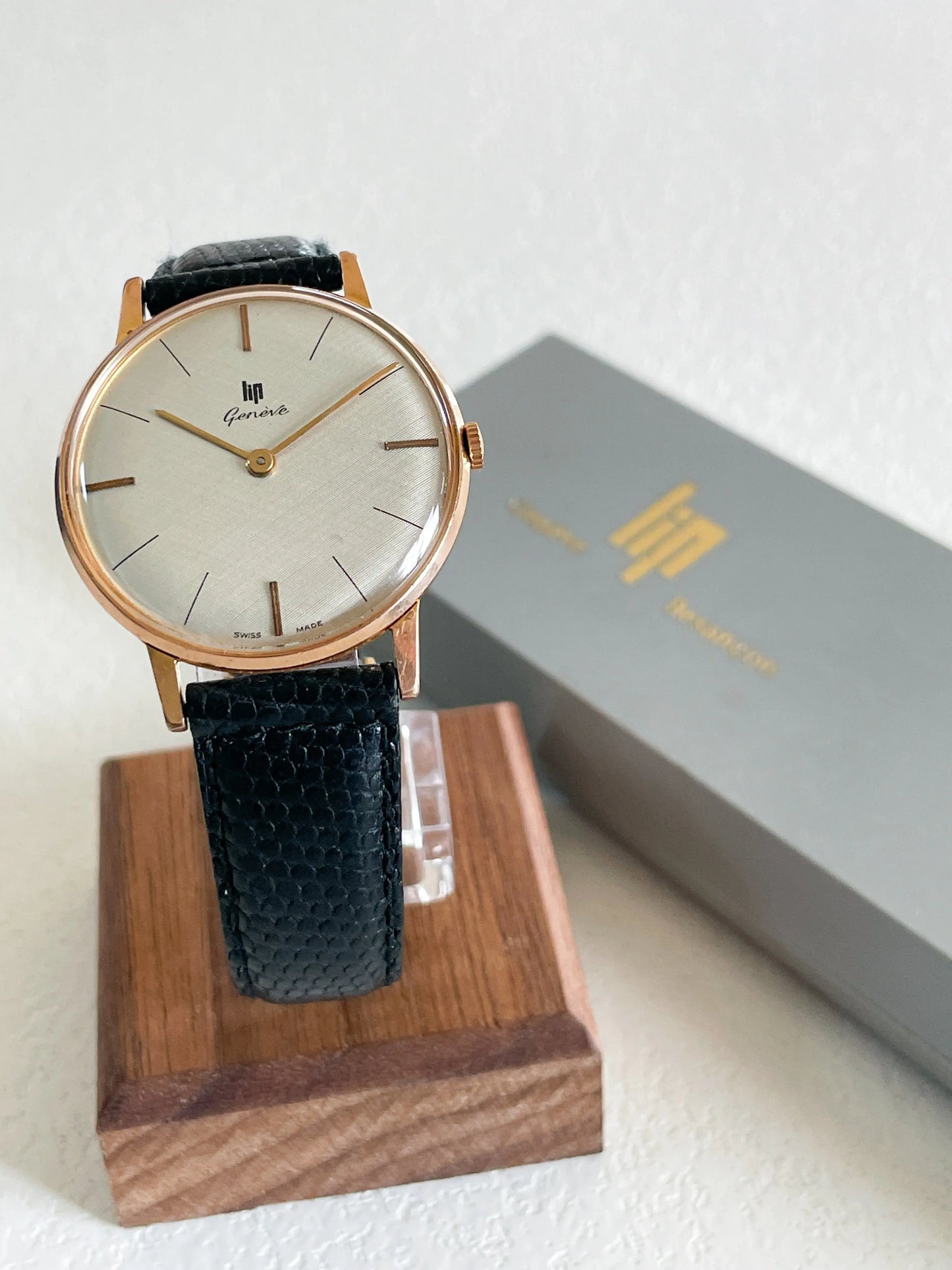 LIP Genève Extra Plate + Ecrin d'origine - DropAndWatch