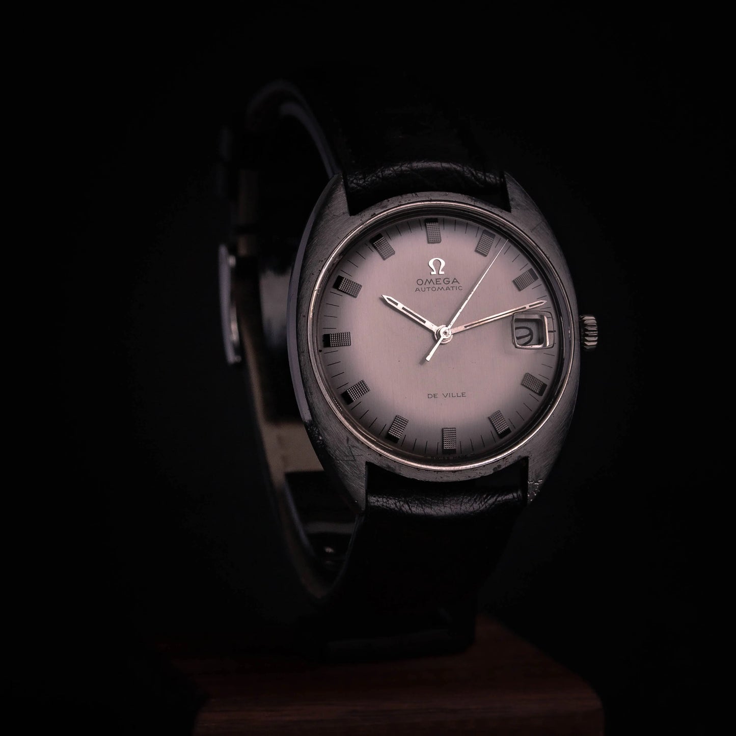 Omega De Ville C-Shape