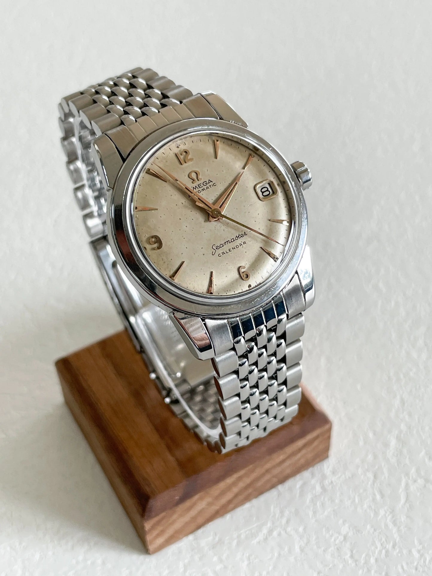 Omega Seamaster Calendar Automatic 2846-5SC 2848 - DropAndWatch