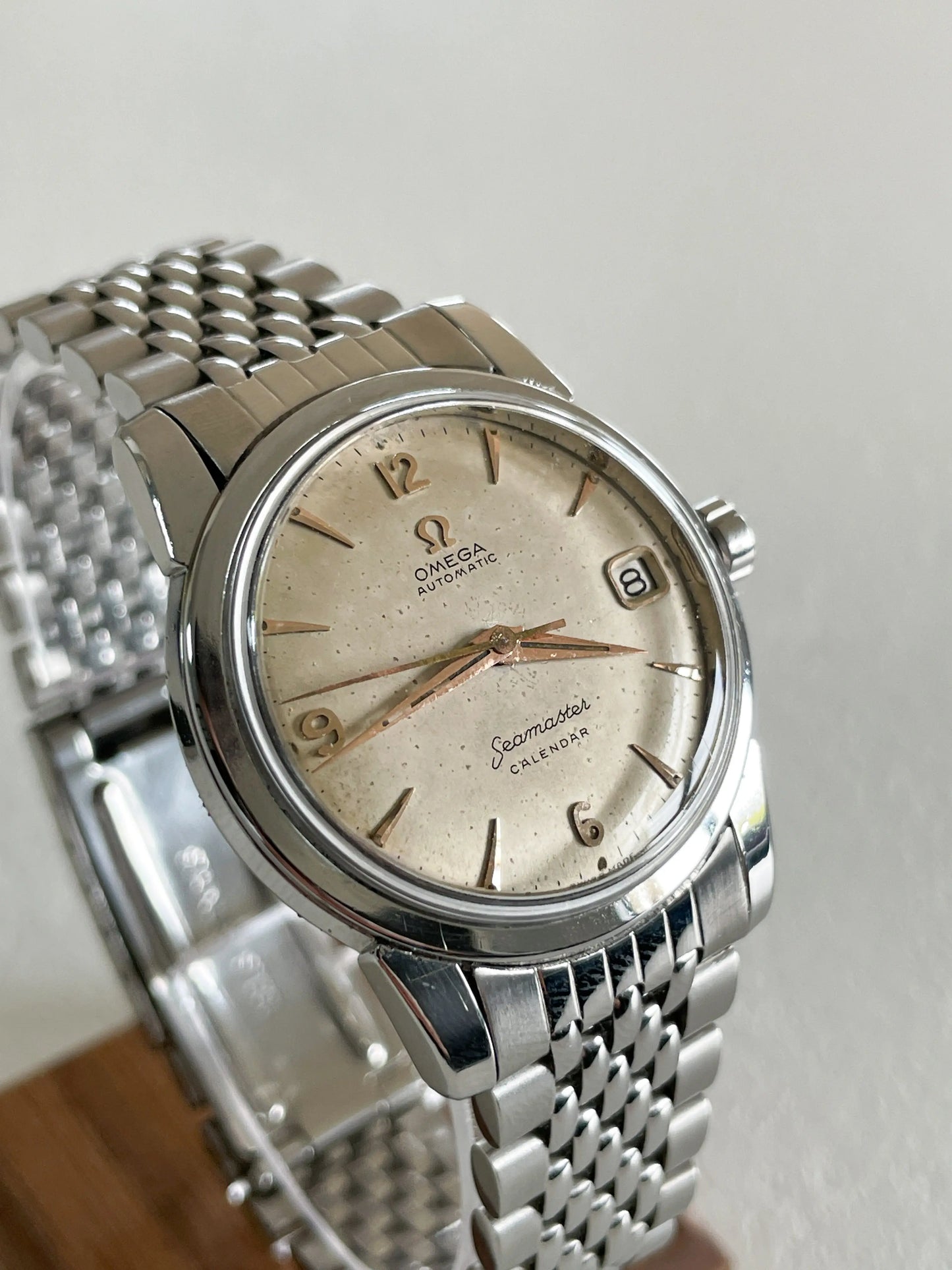 Omega Seamaster Calendar Automatic 2846-5SC 2848 - DropAndWatch