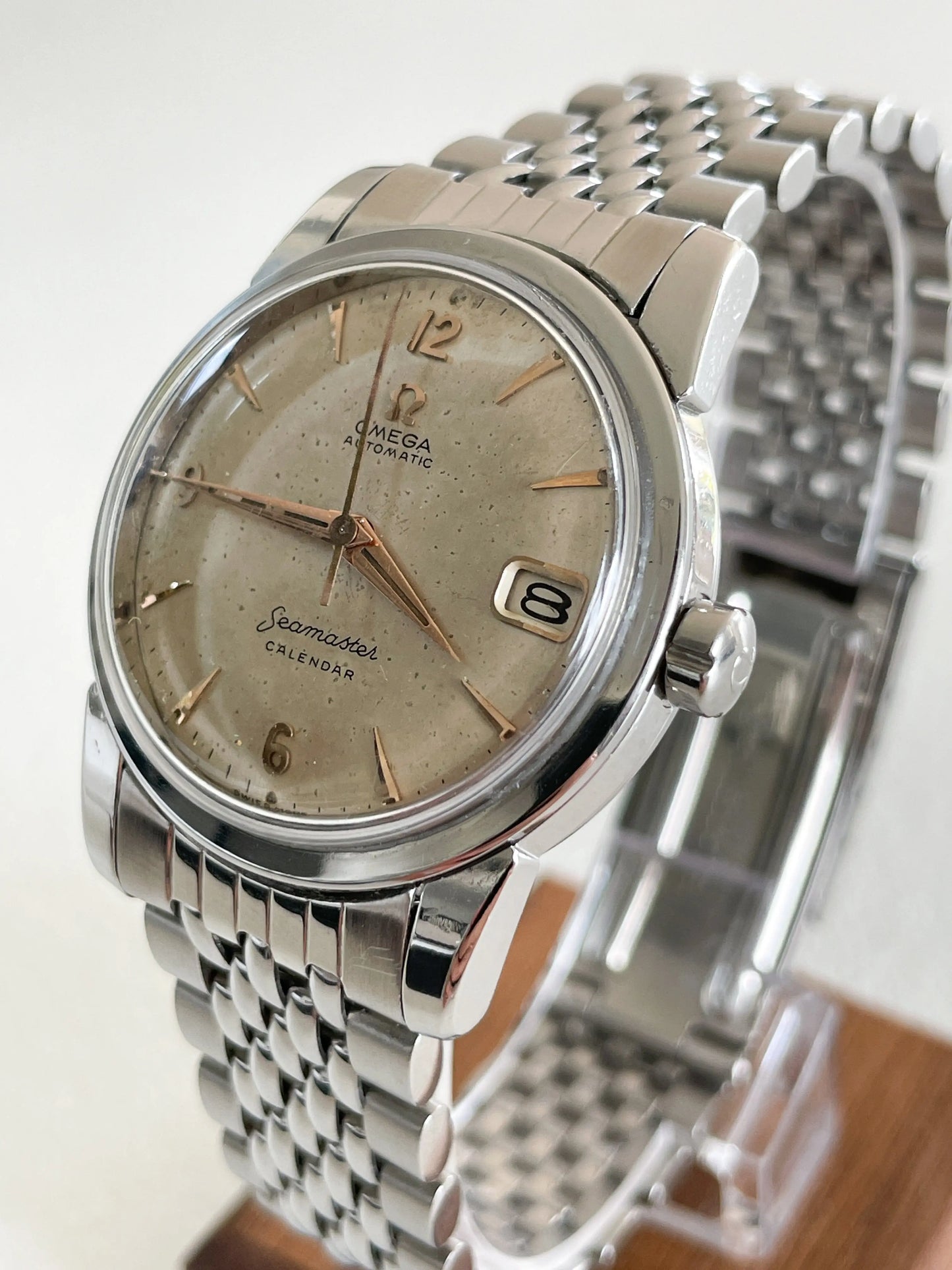 Omega Seamaster Calendar Automatic 2846-5SC 2848 - DropAndWatch
