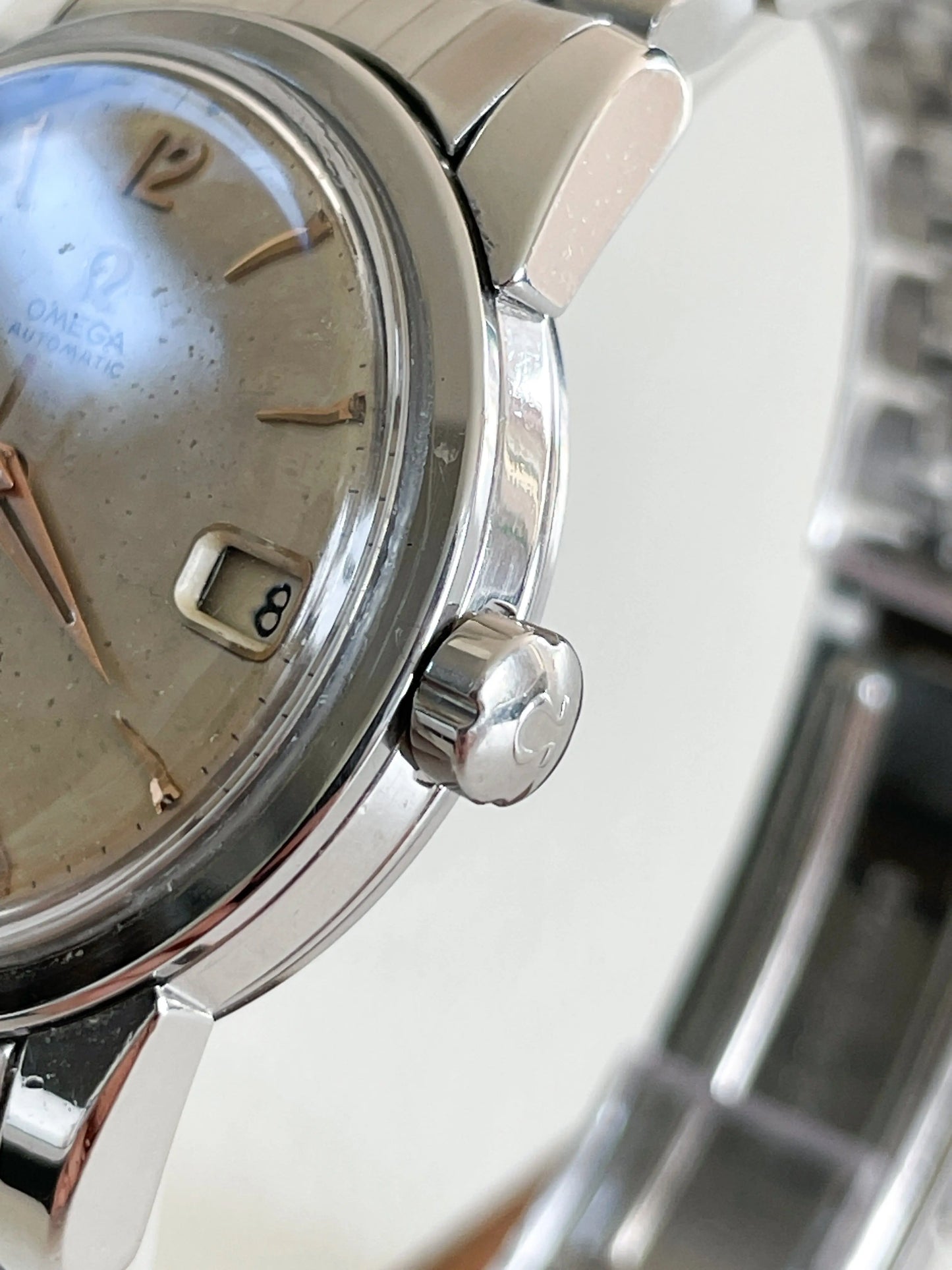 Omega Seamaster Calendar Automatic 2846-5SC 2848 - DropAndWatch