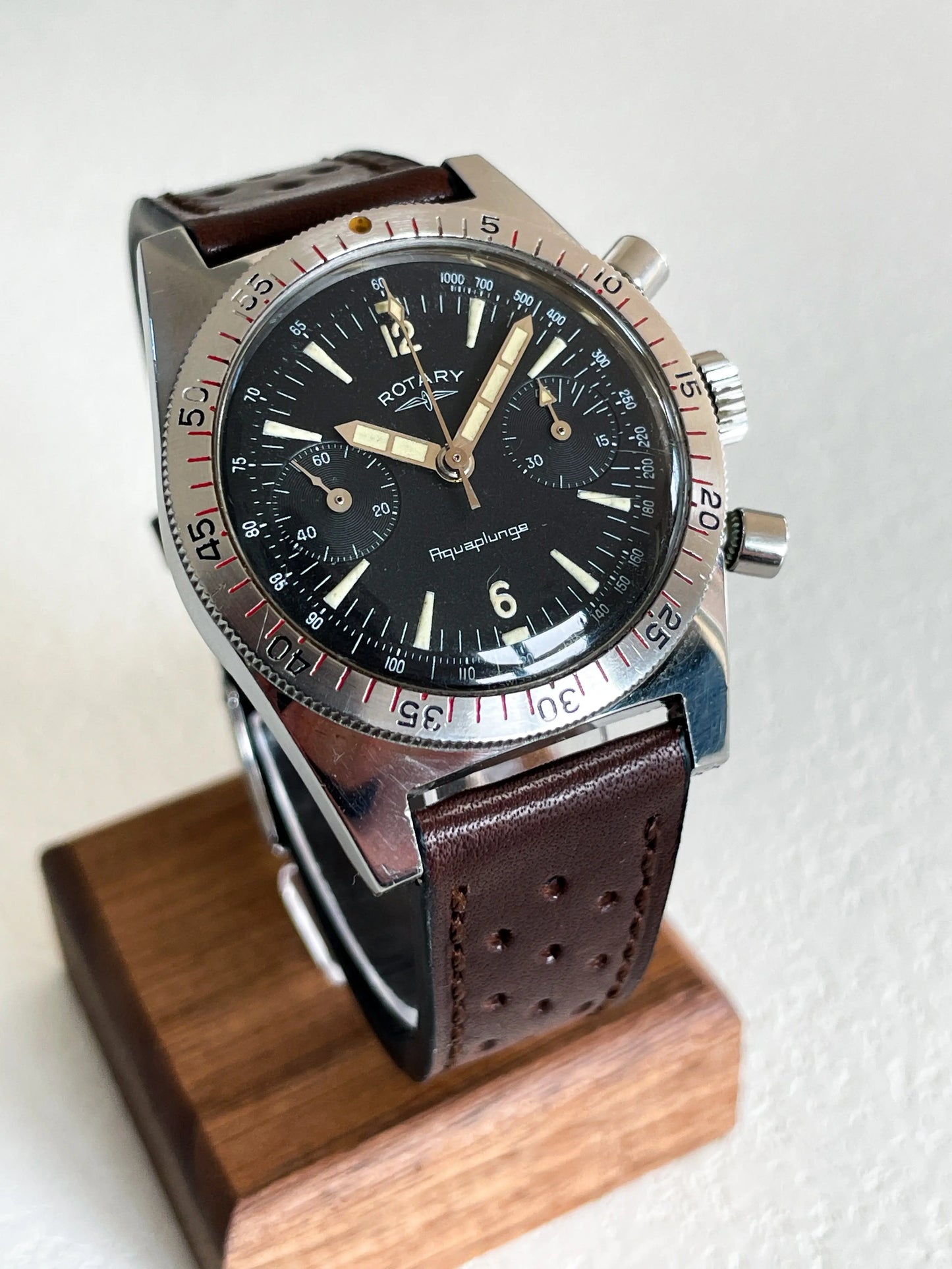 ROTARY Aquaplunge All Black Chronos 10-20 ATM - DropAndWatch