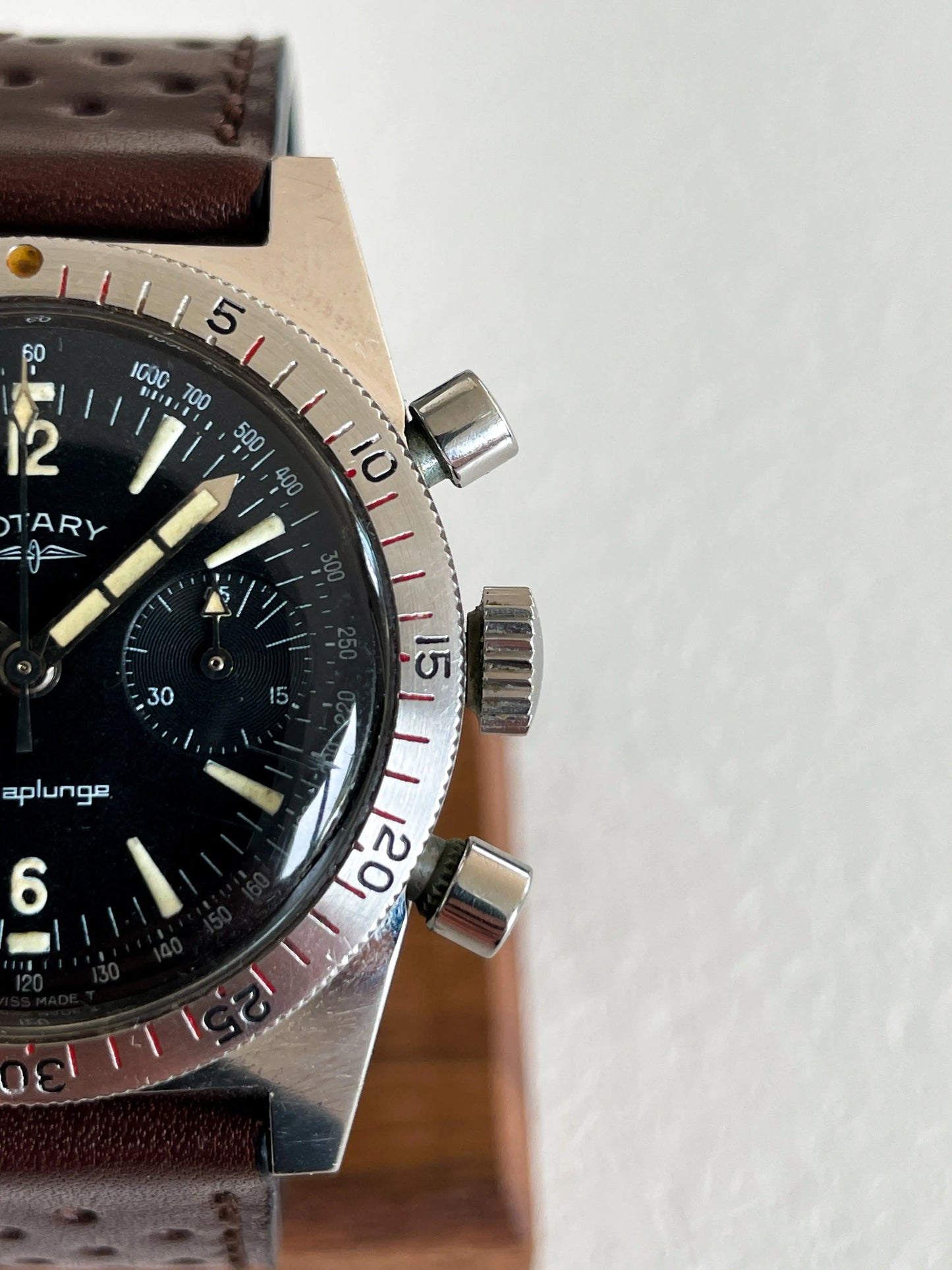 ROTARY Aquaplunge All Black Chronos 10-20 ATM - DropAndWatch