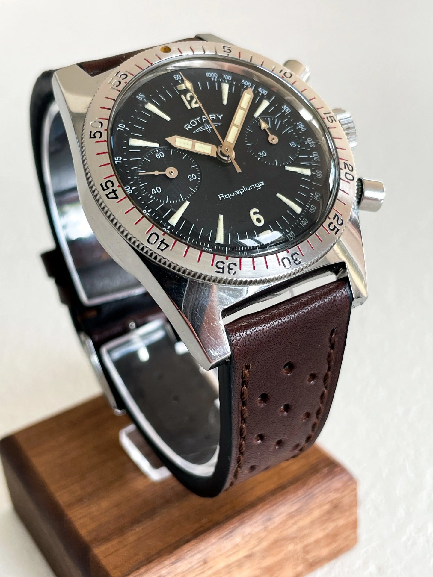ROTARY Aquaplunge All Black Chronos 10-20 ATM - DropAndWatch
