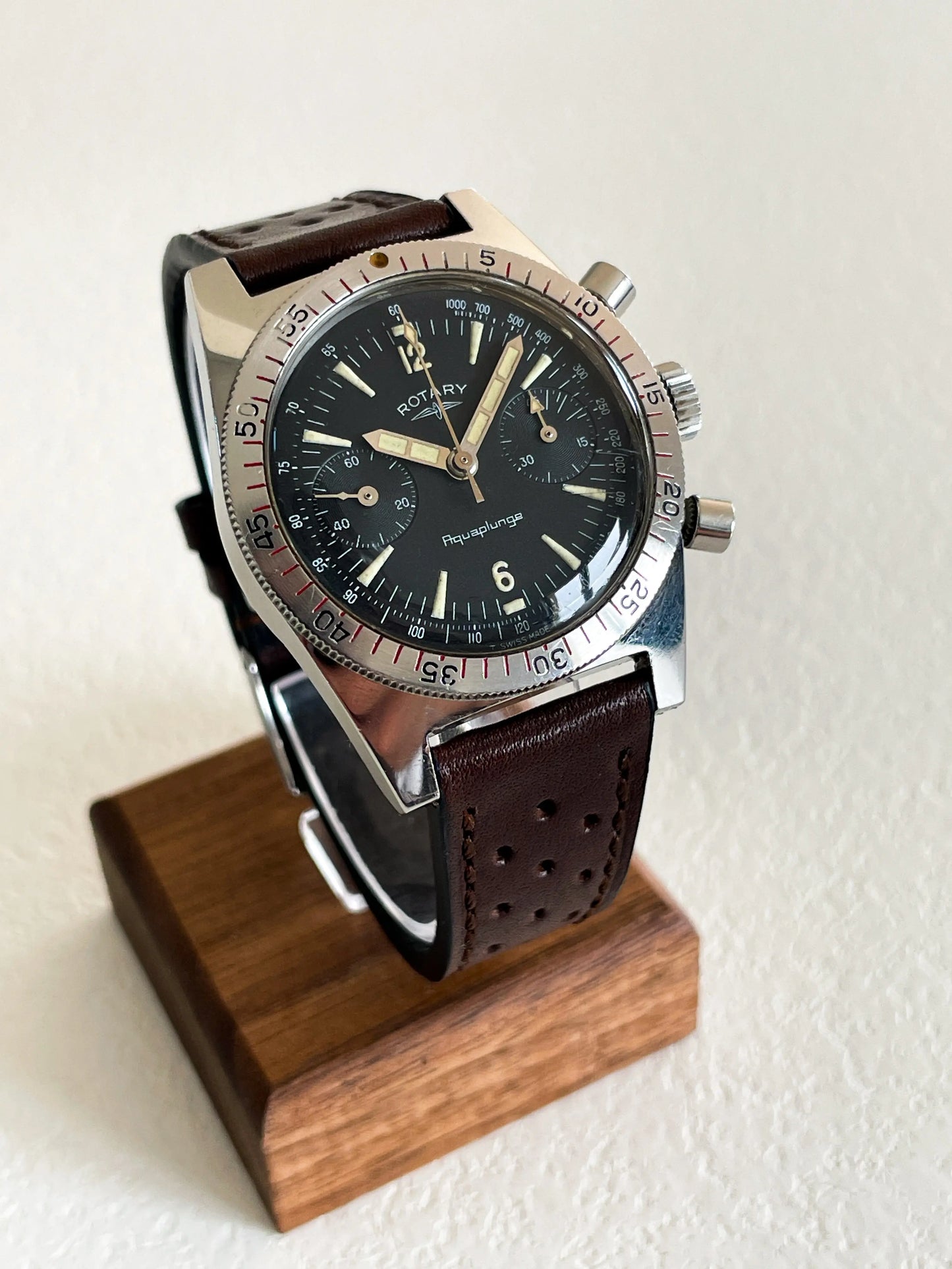 ROTARY Aquaplunge All Black Chronos 10-20 ATM - DropAndWatch