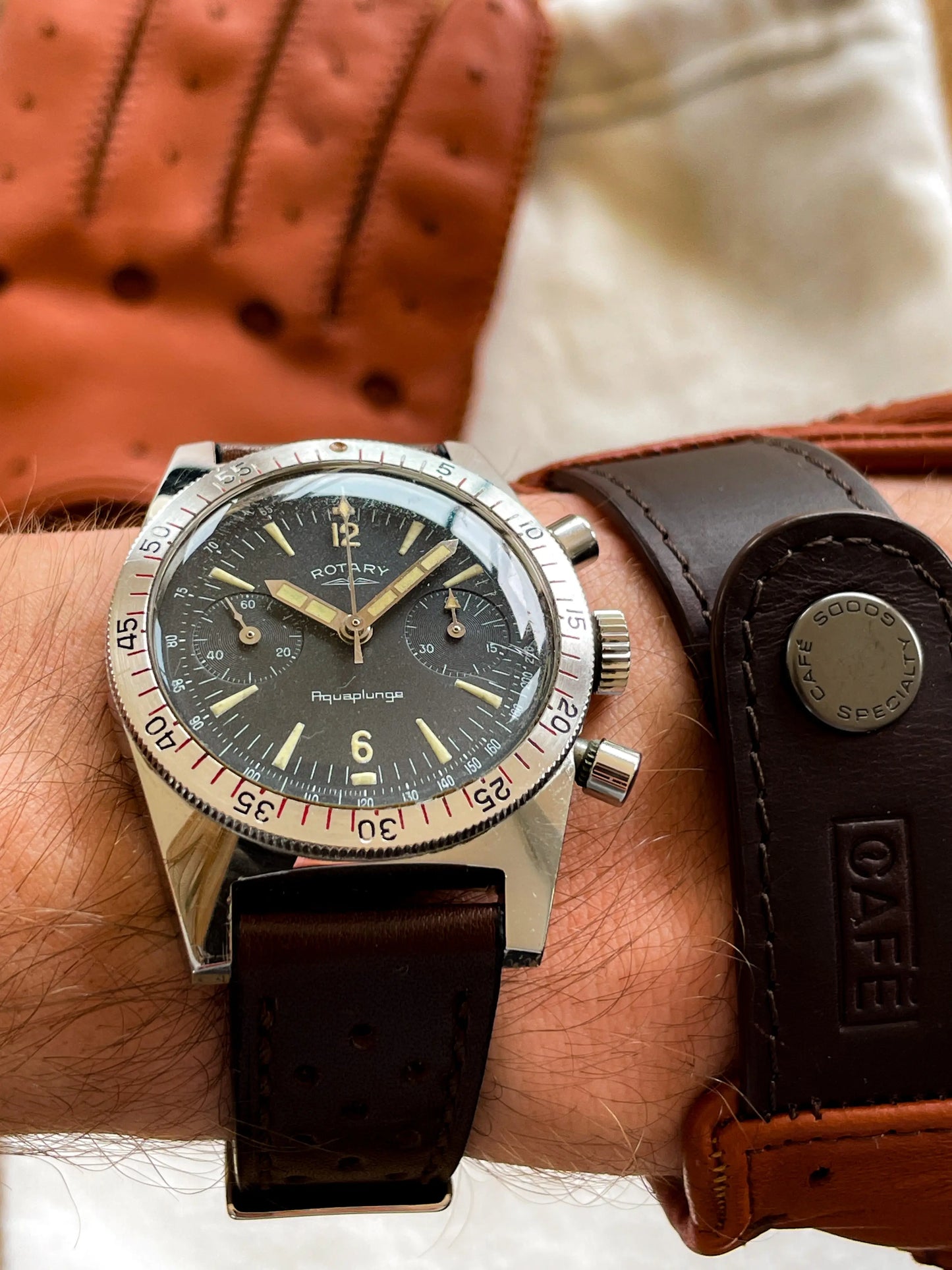ROTARY Aquaplunge All Black Chronos 10-20 ATM - DropAndWatch