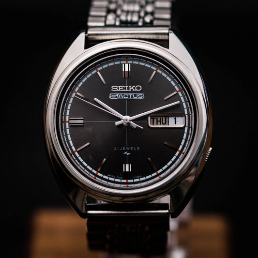 SEIKO 5 Actus CrossDial 7019-7070 SEIKO