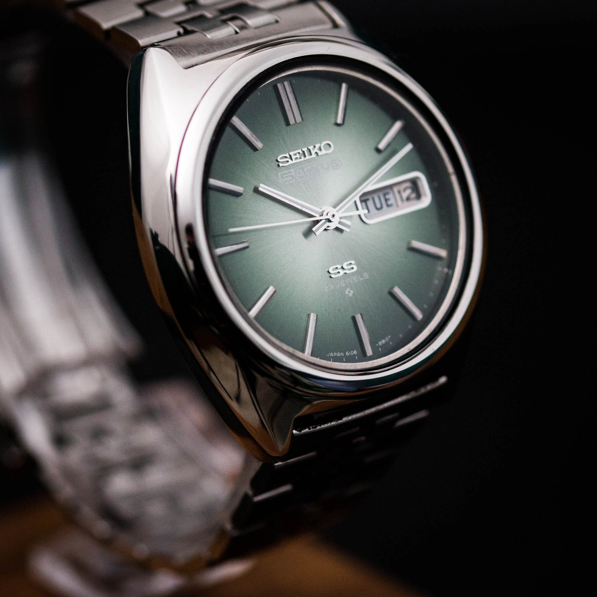 SEIKO 5 Actus SS 6106-8670 SEIKO