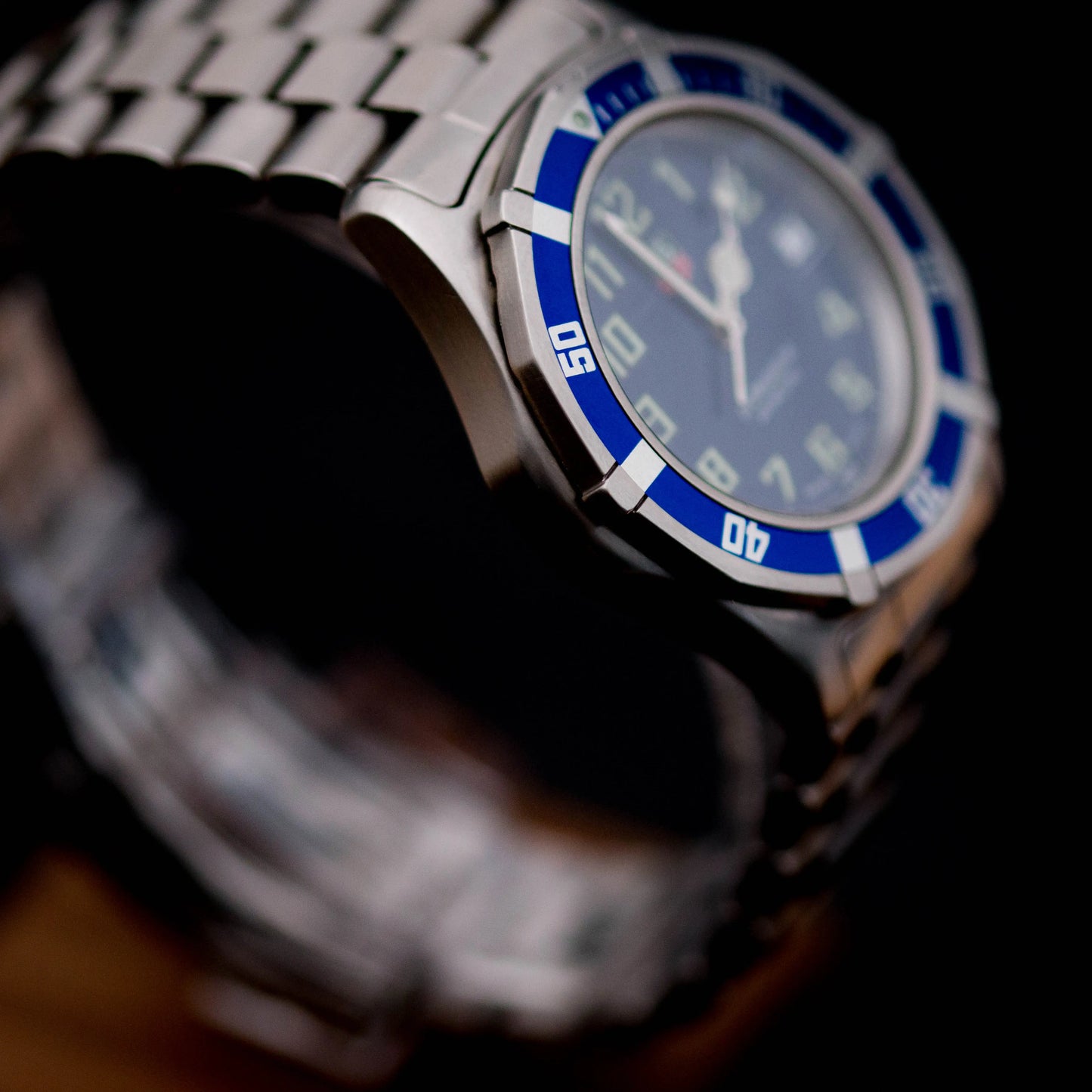 TAG HEUER Professional 2000 Series WM1113 TAG HEUER