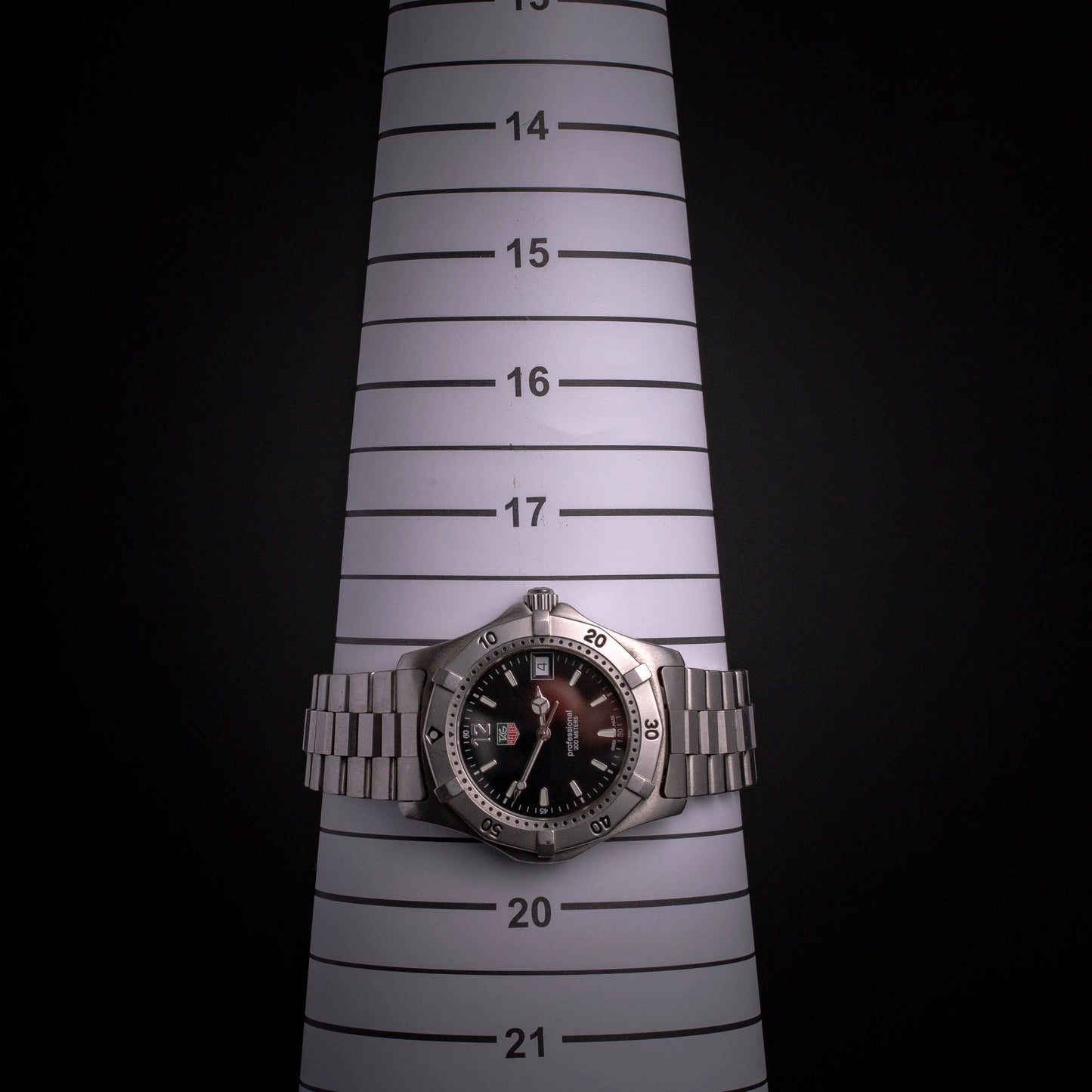 TAG HEUER Professional 200M WK1110-0 - DropAndWatch