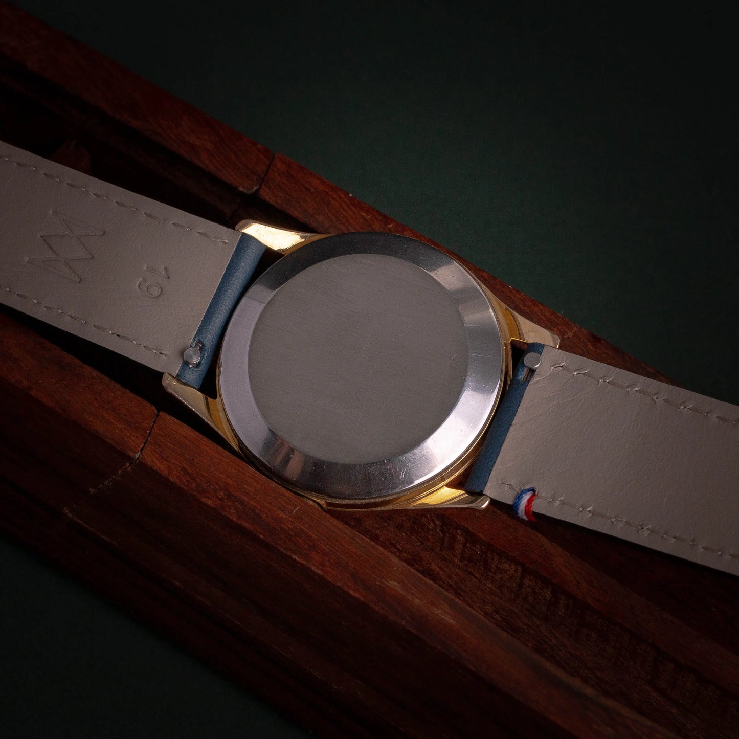 TISSOT Camping Automatic 61006-6 - DropAndWatch
