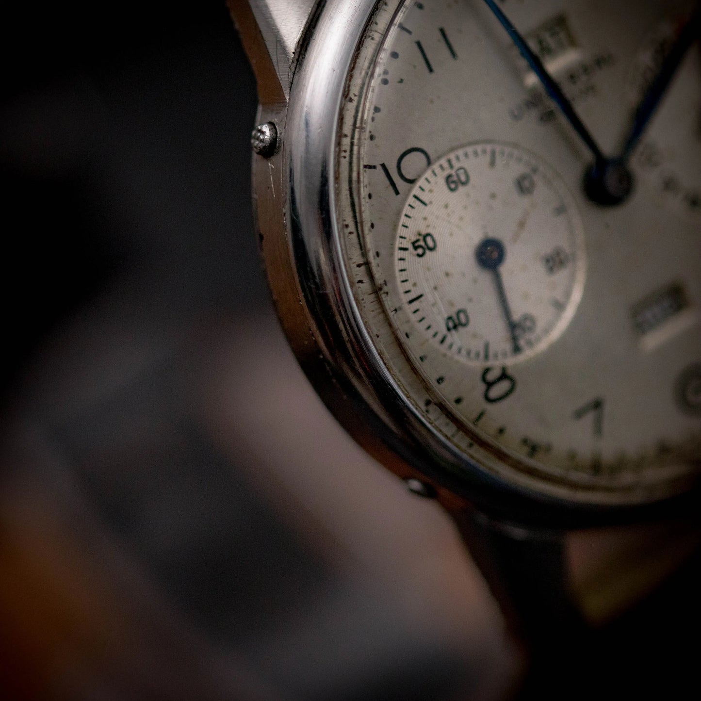 UNIVERSAL GENEVE Triple Date ref. 21301 Universal Genève