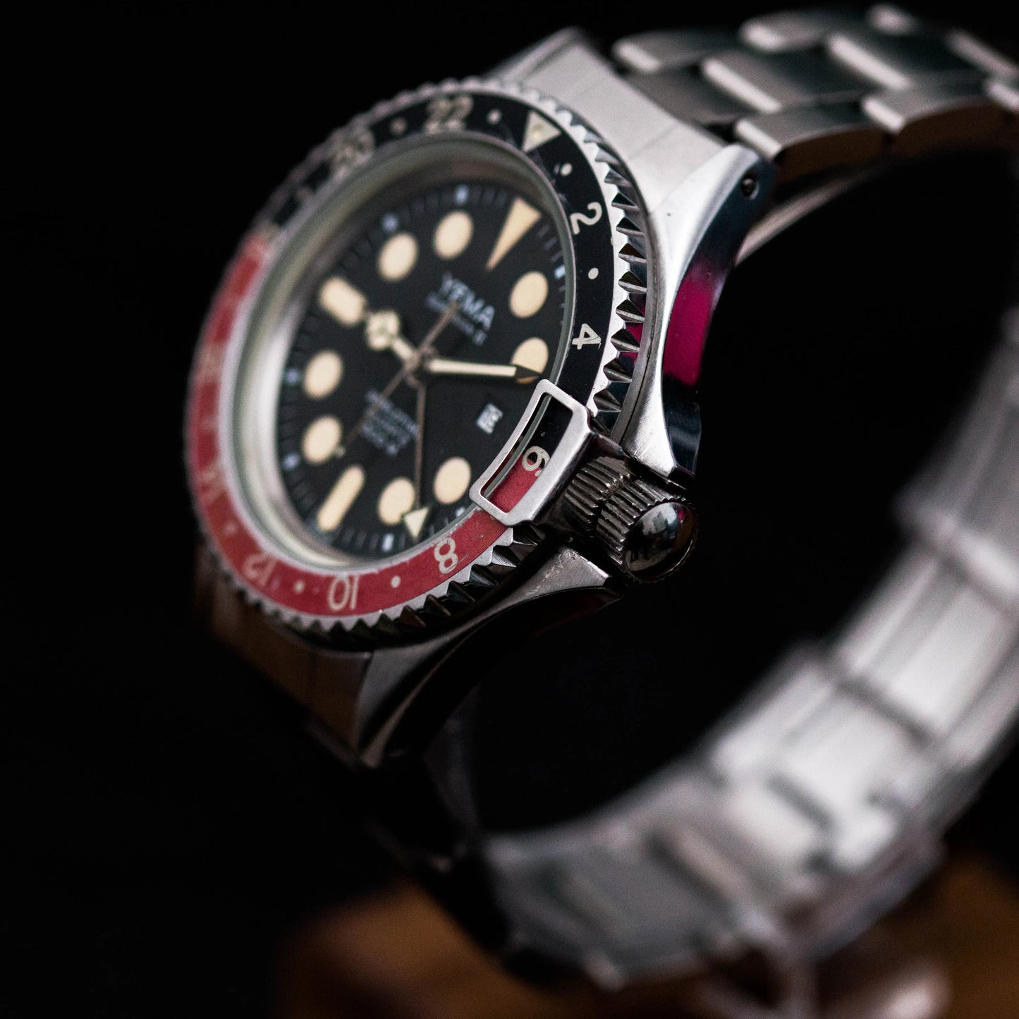 YEMA Superman II Worldtime GMT 300M YEMA