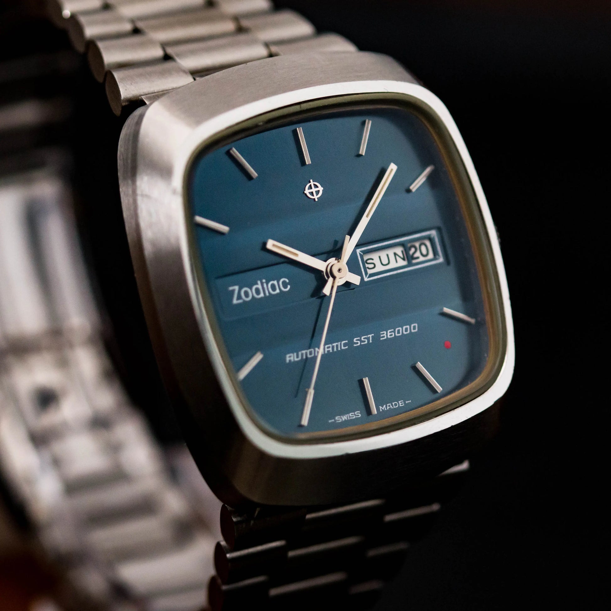 ZODIAC Automatic 3600 Red Dot ZODIAC