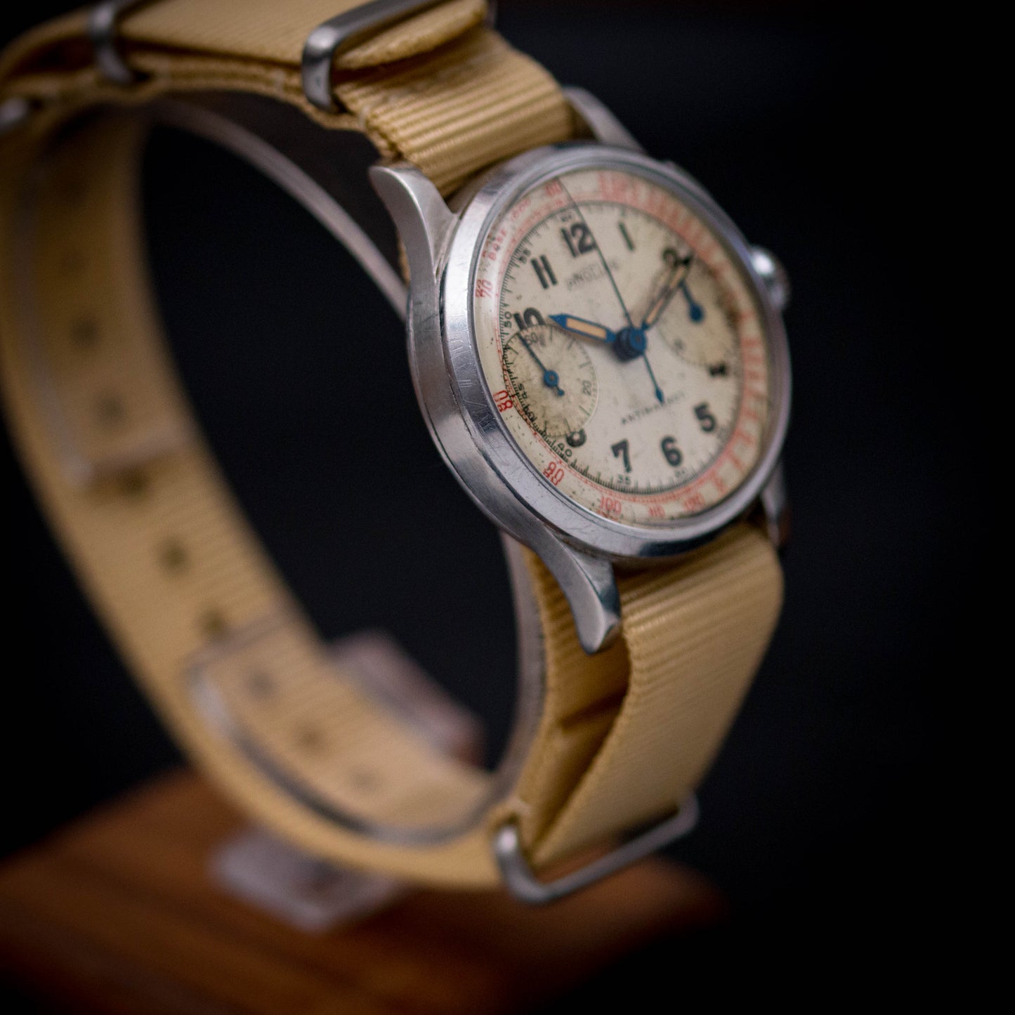 ANGELUS Chronographe Vintage 189290 - Cal. 215