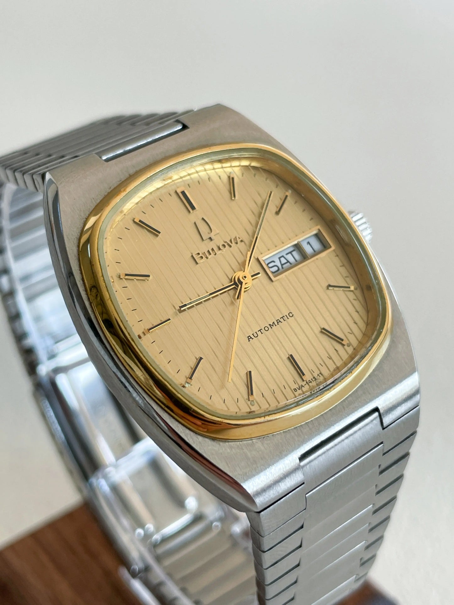 BULOVA Automatic Day Date BULOVA