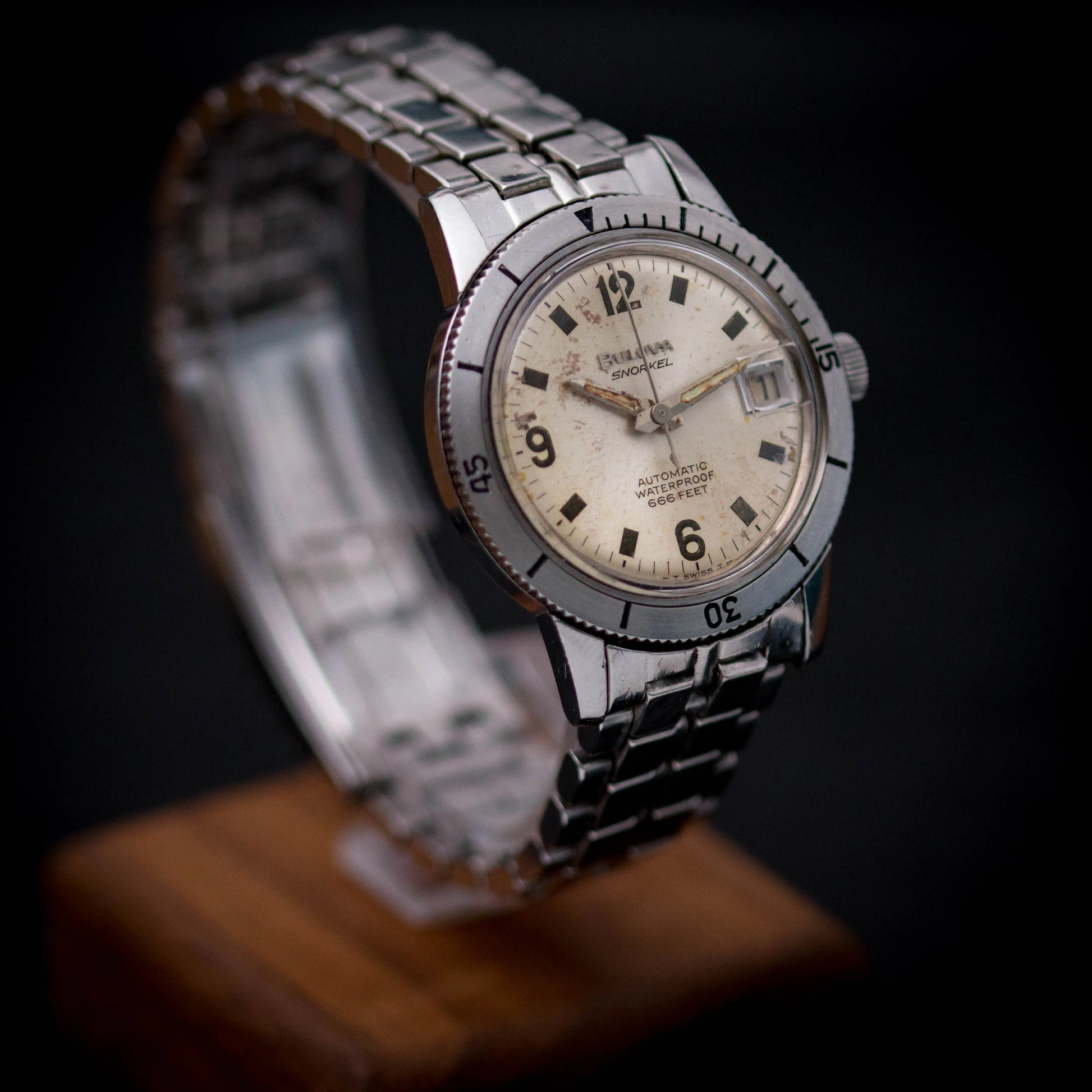 BULOVA Snorkel 666 Feet Devil Diver 386 M6 BULOVA