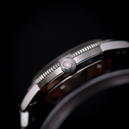 BULOVA Snorkel 666 Feet Devil Diver 386 M6 BULOVA