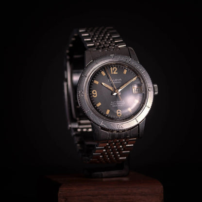 BULOVA Snorkel 666 Feet vintage BULOVA
