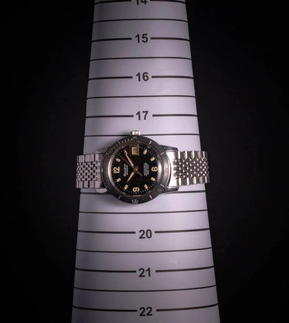 BULOVA Snorkel 666 Feet vintage BULOVA