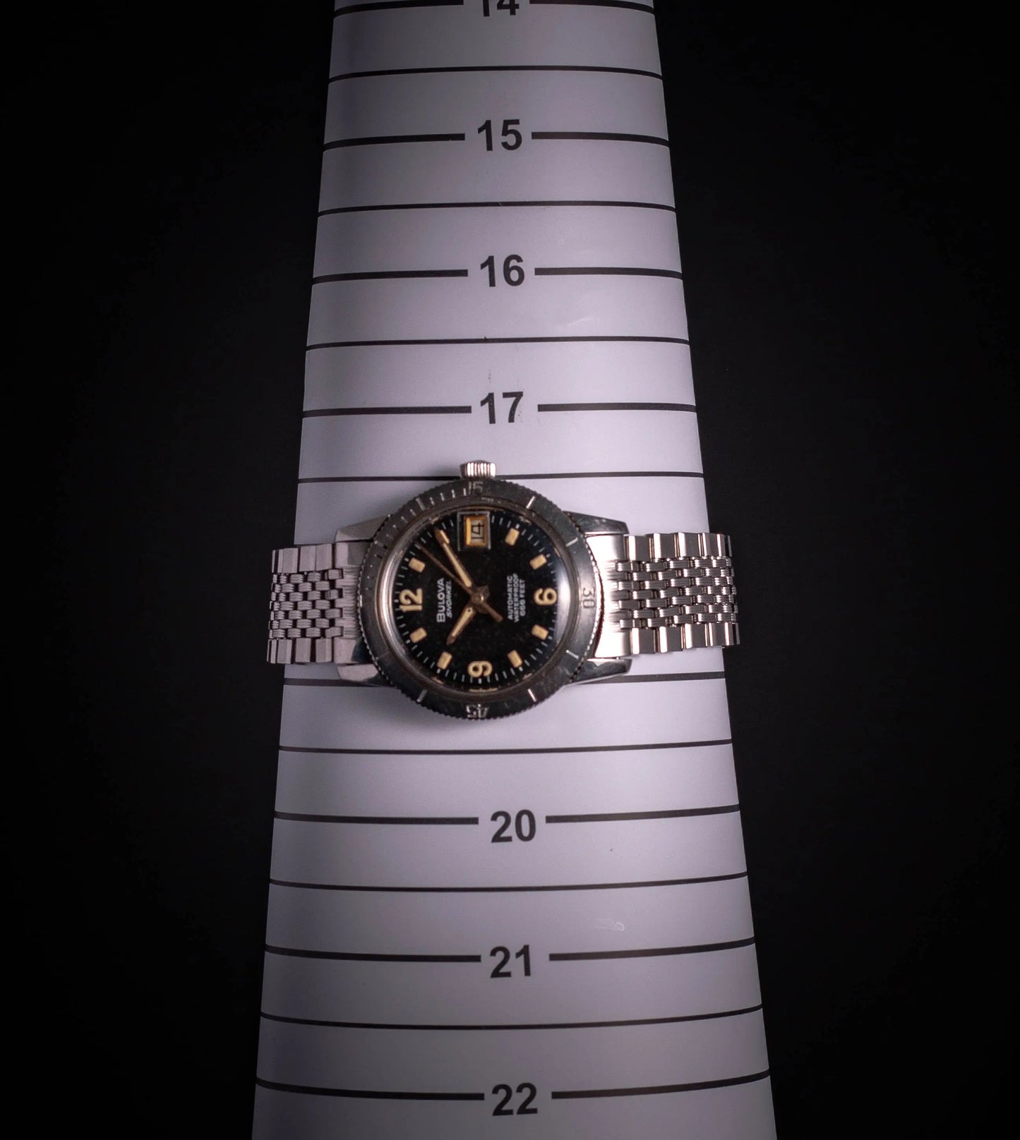 BULOVA Snorkel 666 Feet vintage BULOVA