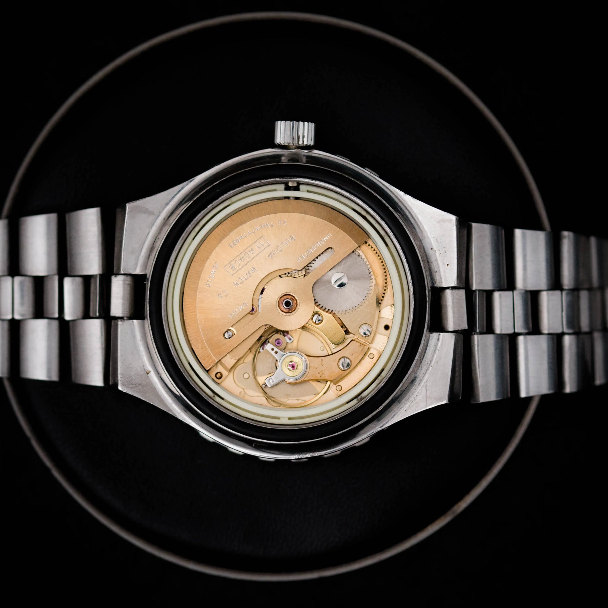 BULOVA Snorkel Automatic 666 Feet 7202-4 + Boîte BULOVA