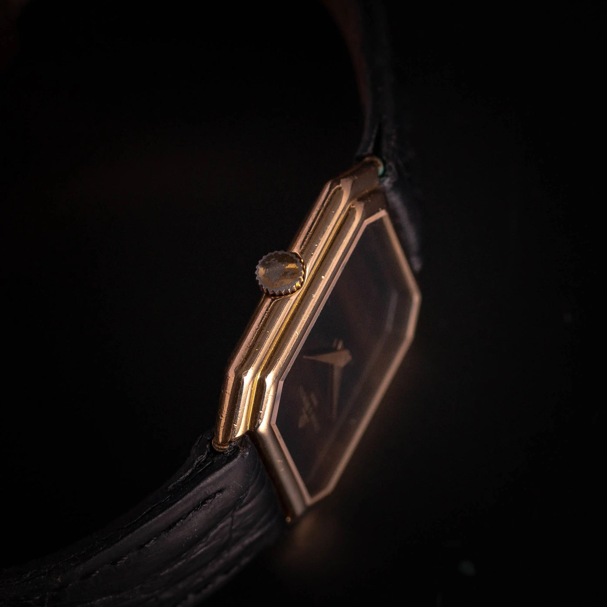 Baume Et Mercier Oeil De Tigre Or - ref. 38360 BAUME ET MERCIER