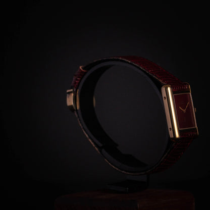 CARTIER Tank Burgundy Vintage - DropAndWatch