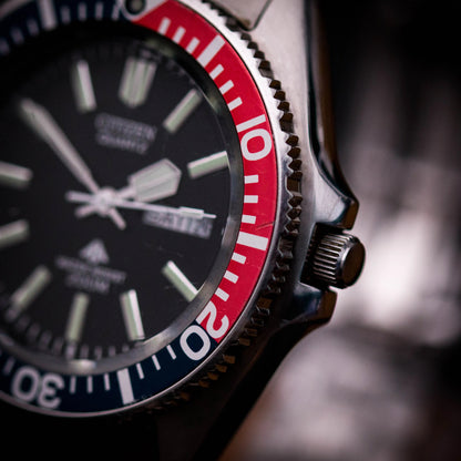 CITIZEN Promaster 200M Day Date - Pepsi Diver ref.5502 CITIZEN