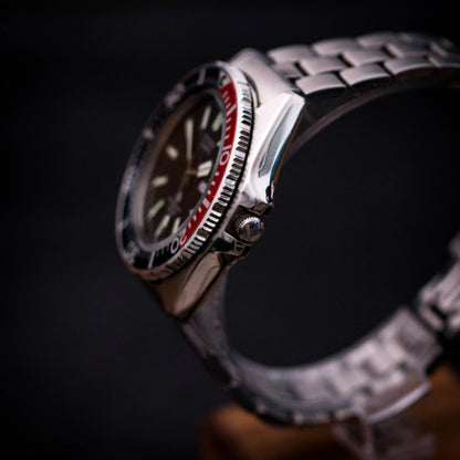 CITIZEN Promaster 200M Day Date - Pepsi Diver ref.5502 CITIZEN