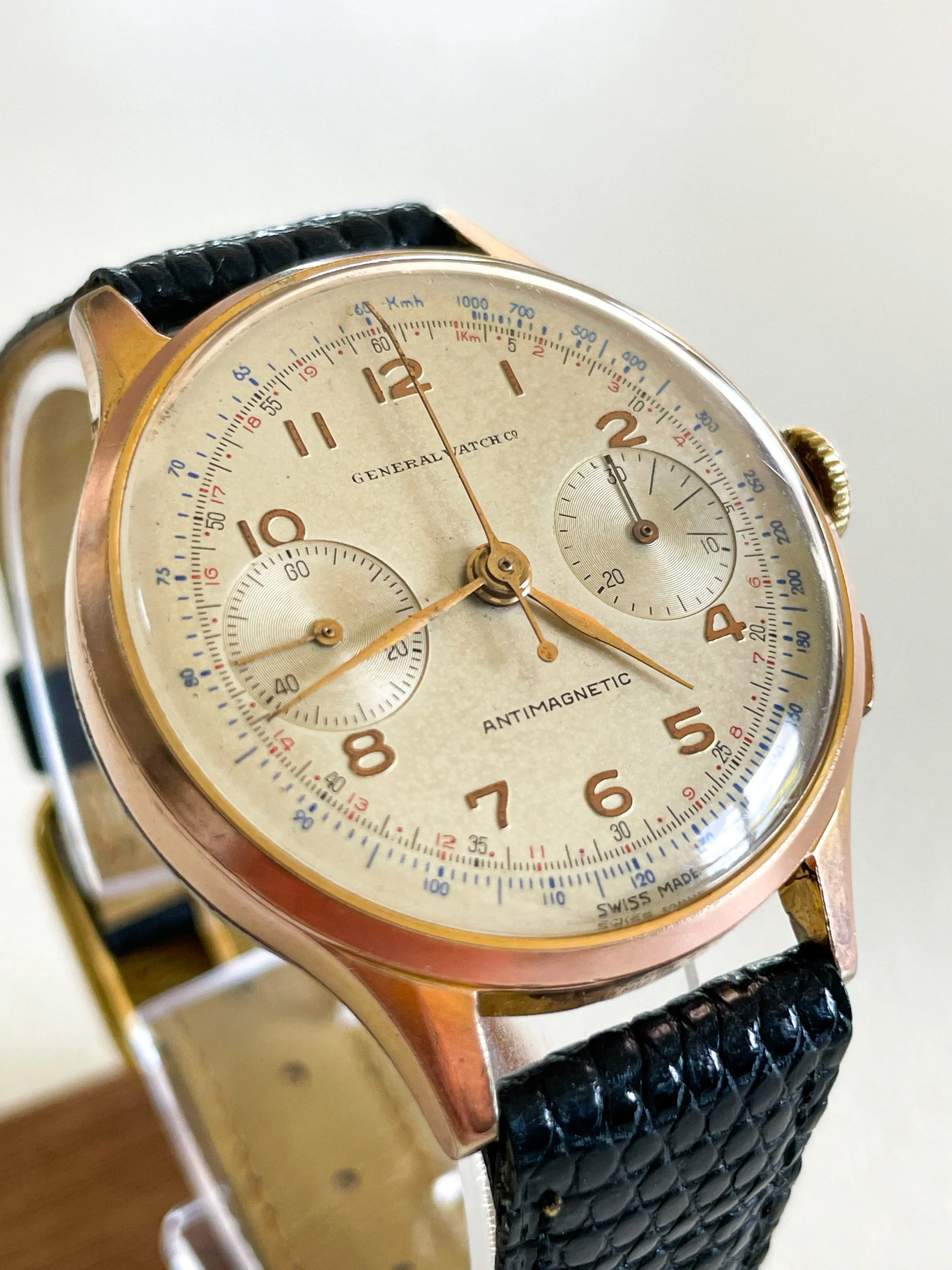 Chronographe General Watch Co Swiss Made - DropAndWatch