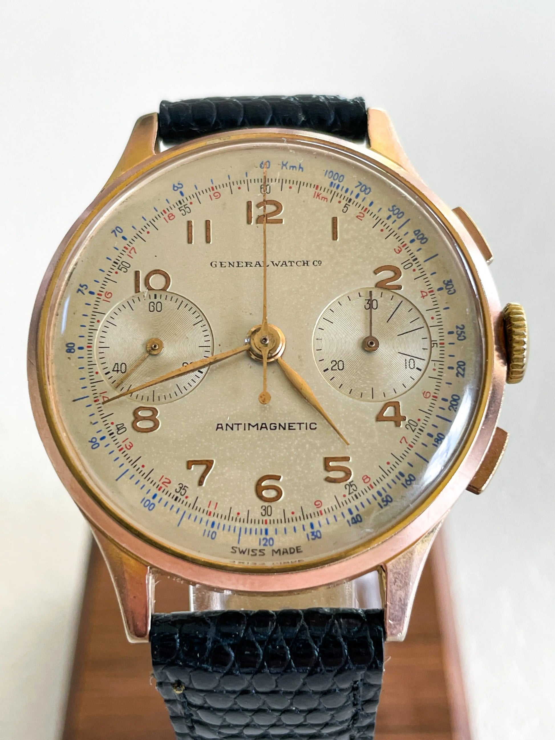 Chronographe General Watch Co Swiss Made - DropAndWatch