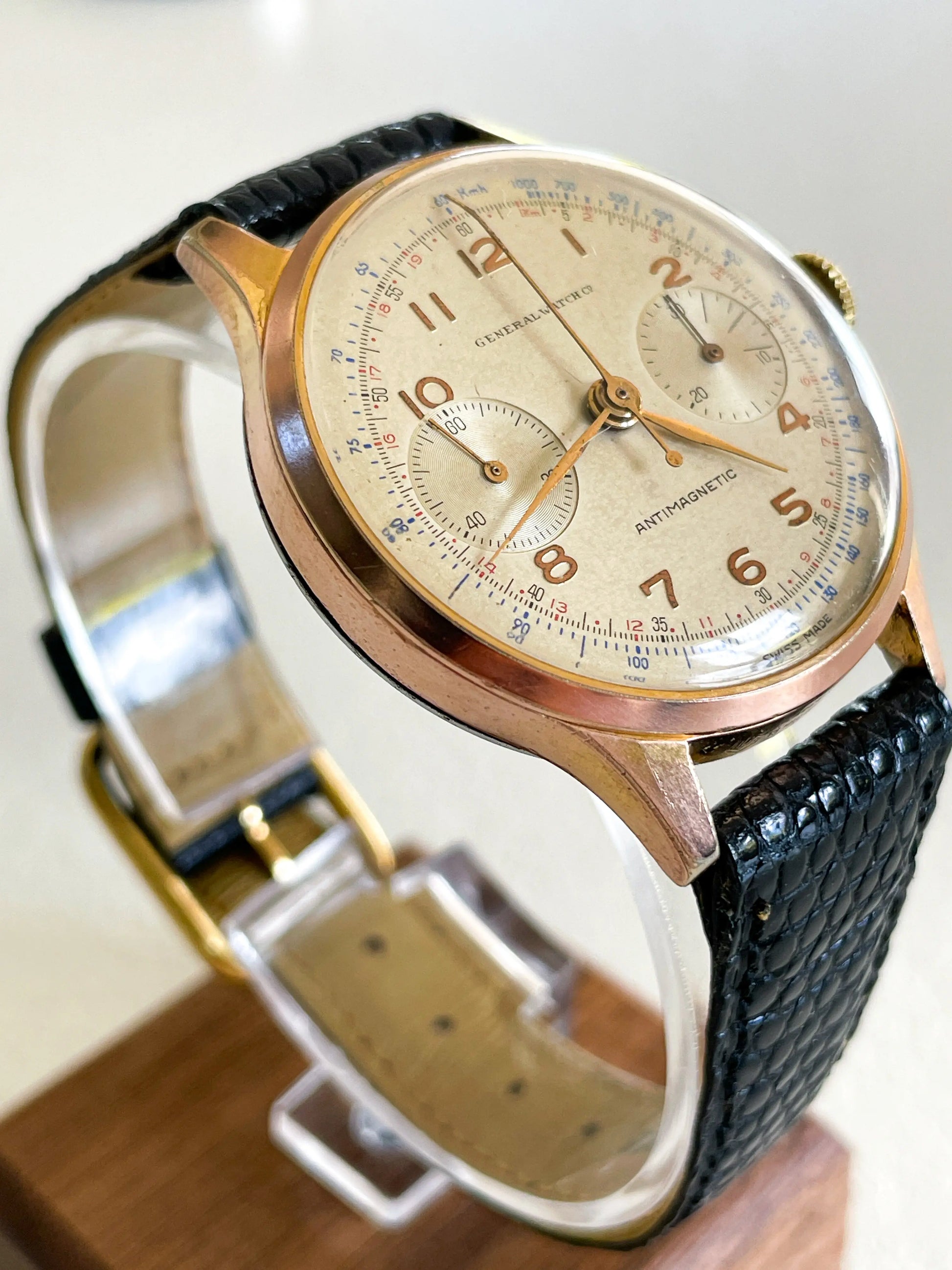 Chronographe General Watch Co Swiss Made - DropAndWatch