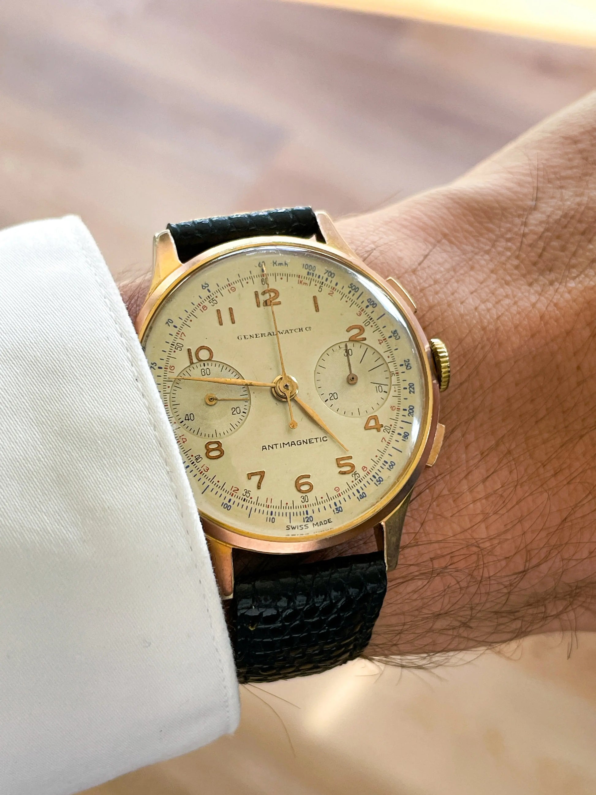 Chronographe General Watch Co Swiss Made - DropAndWatch