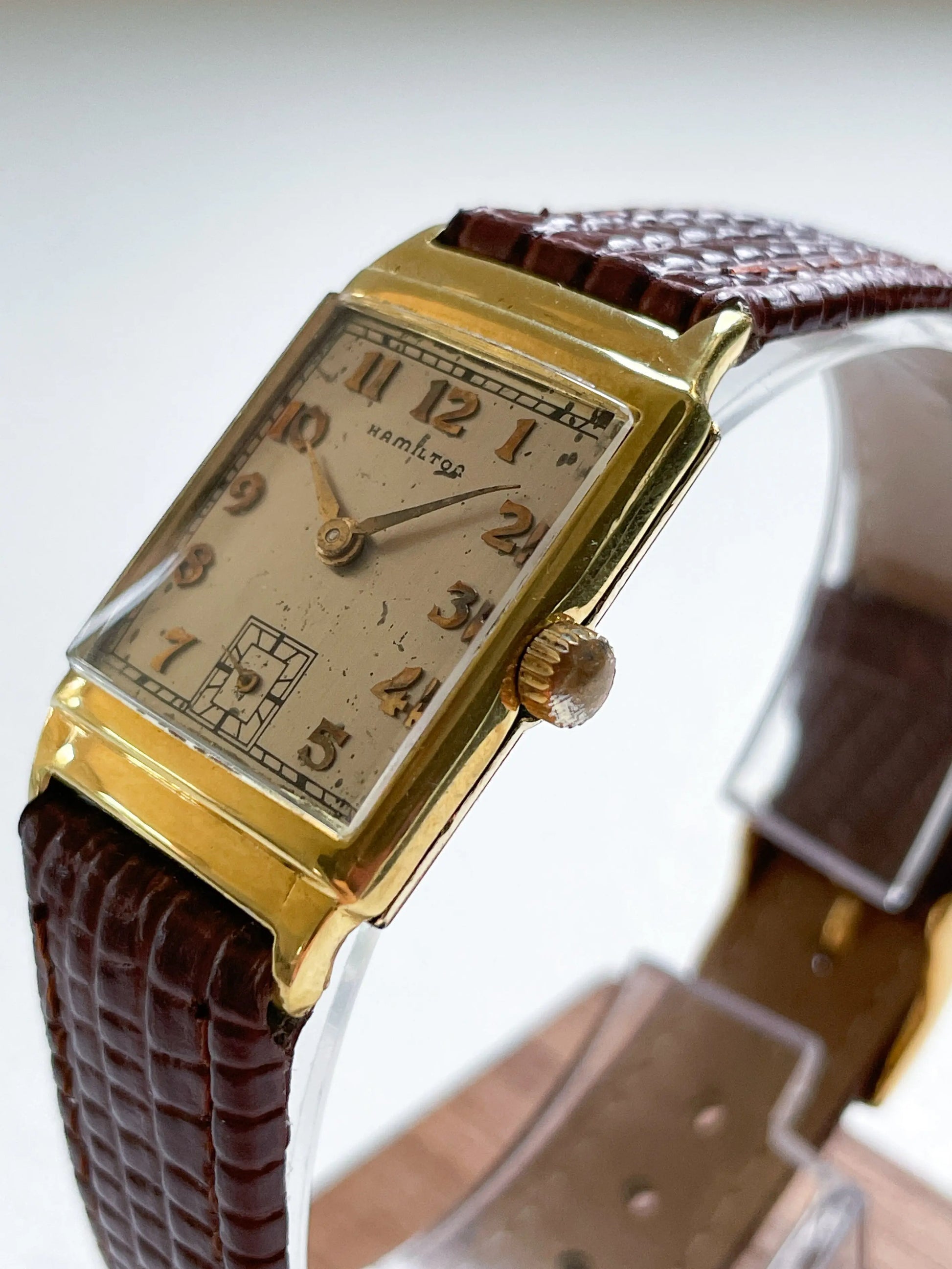 Hamilton Tank 14k Vintage - DropAndWatch