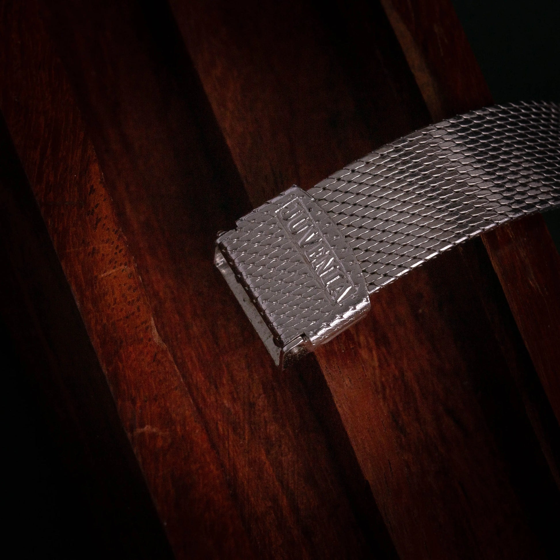 Juvenia Blue Dial Vintage - DropAndWatch