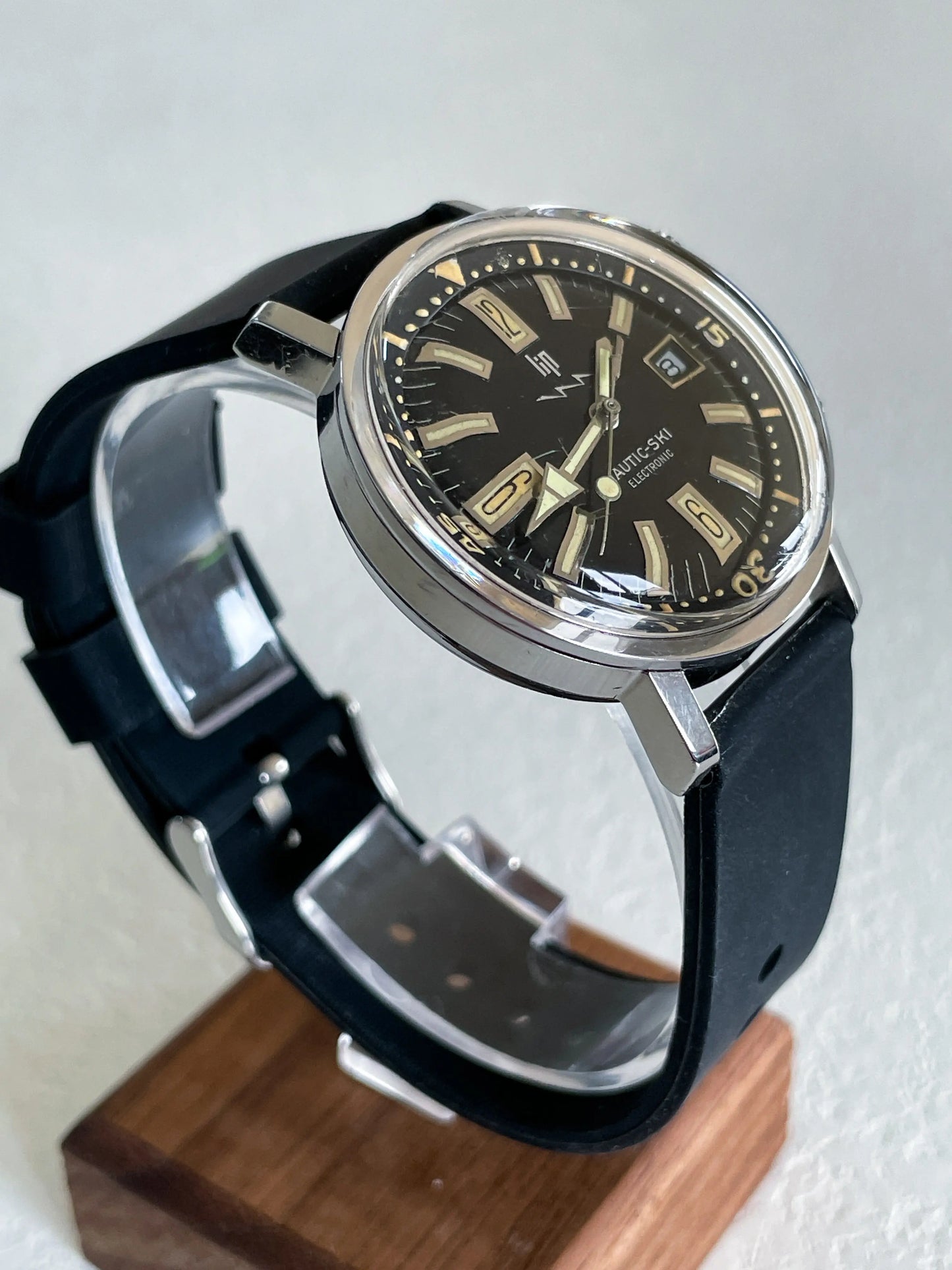 LIP Nautic Ski 1965 Pré-Production - DropAndWatch