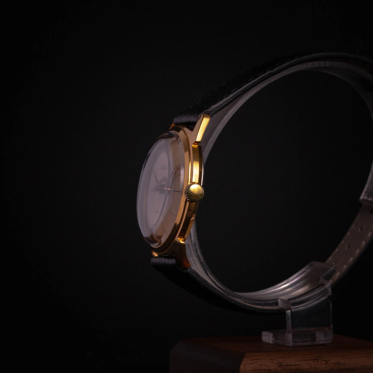LIP R23 Montre Vintage Mécanique Plaqué Or - 1960