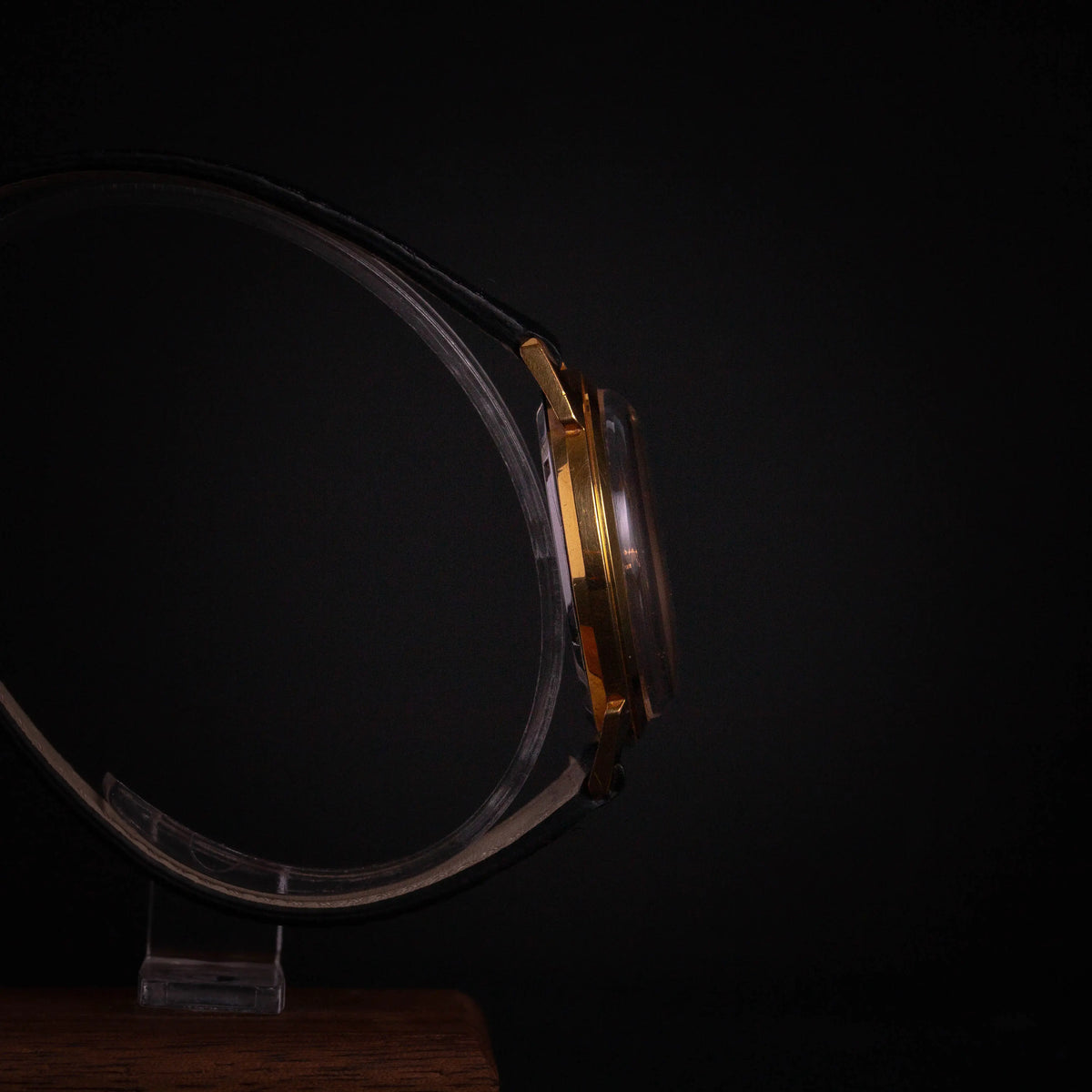 LIP R23 Montre Vintage Mécanique Plaqué Or - 1960