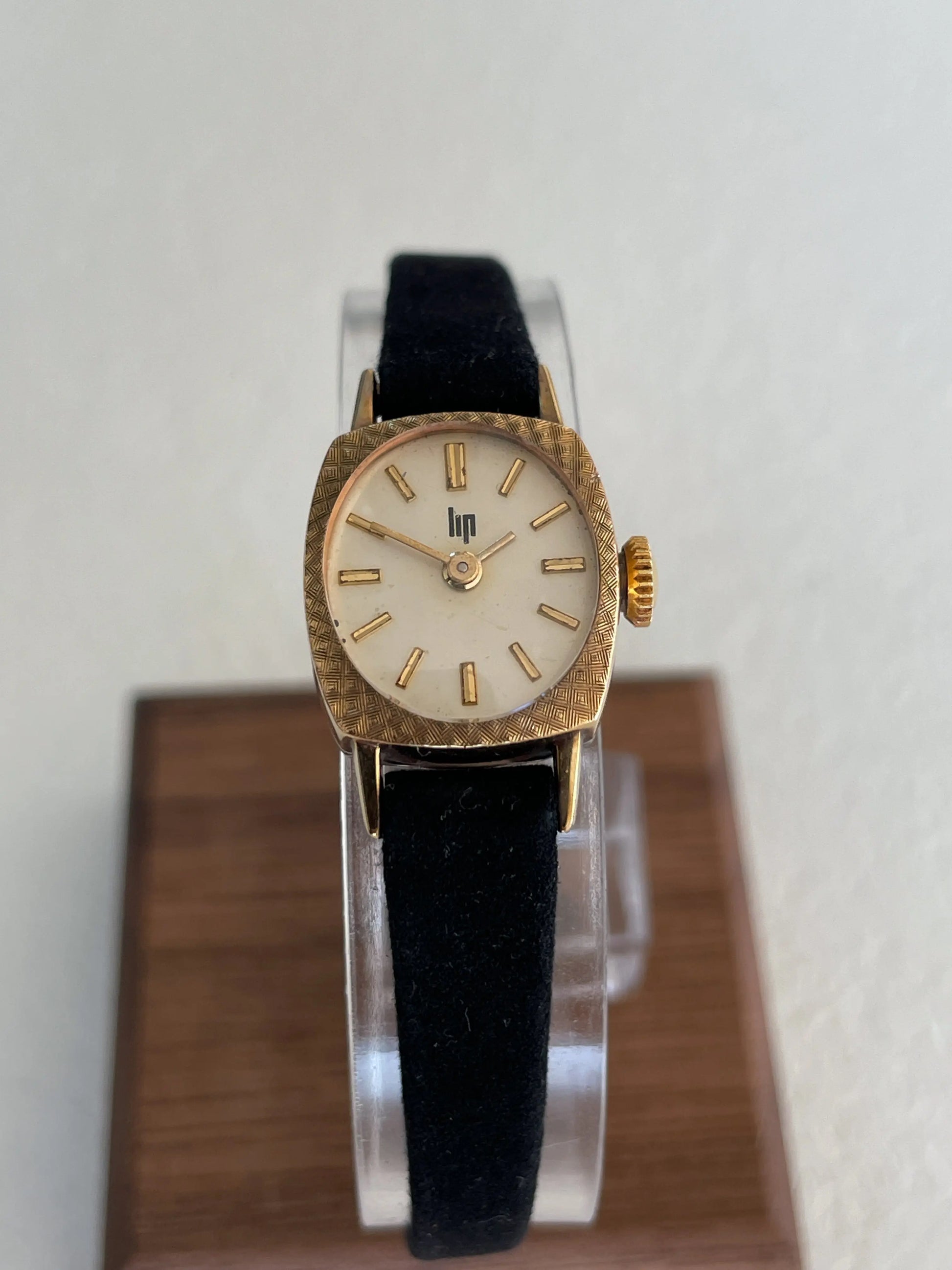 LIP T13 Vintage - DropAndWatch