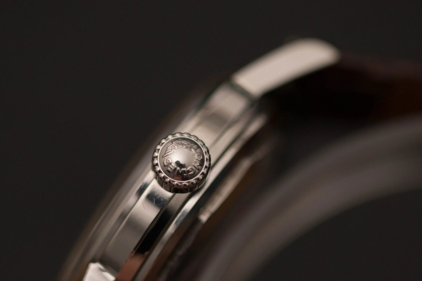 LONGINES Conquest Automatic Ref.9000-1 de 1955 LONGINES