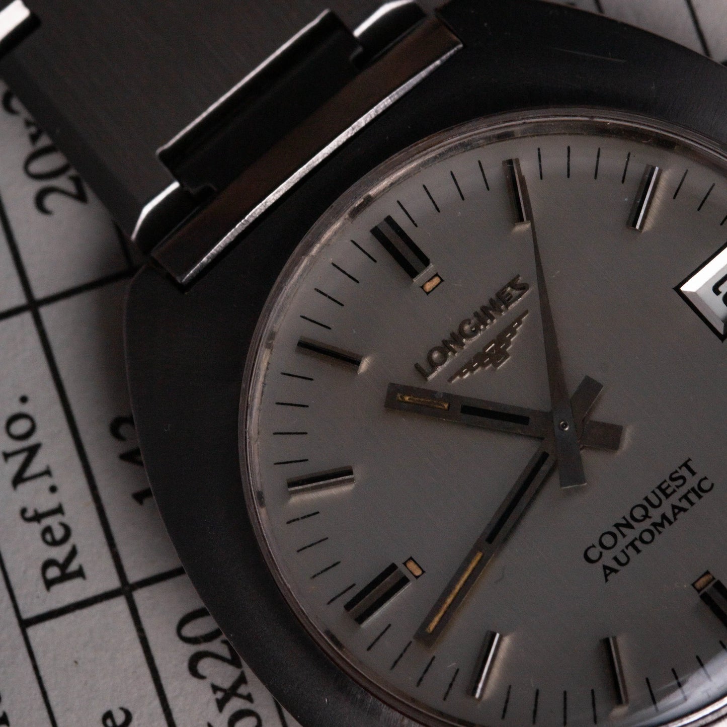 LONGINES Conquest Vintage