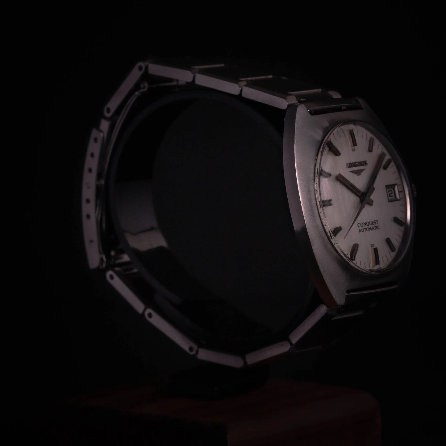 LONGINES Conquest Vintage