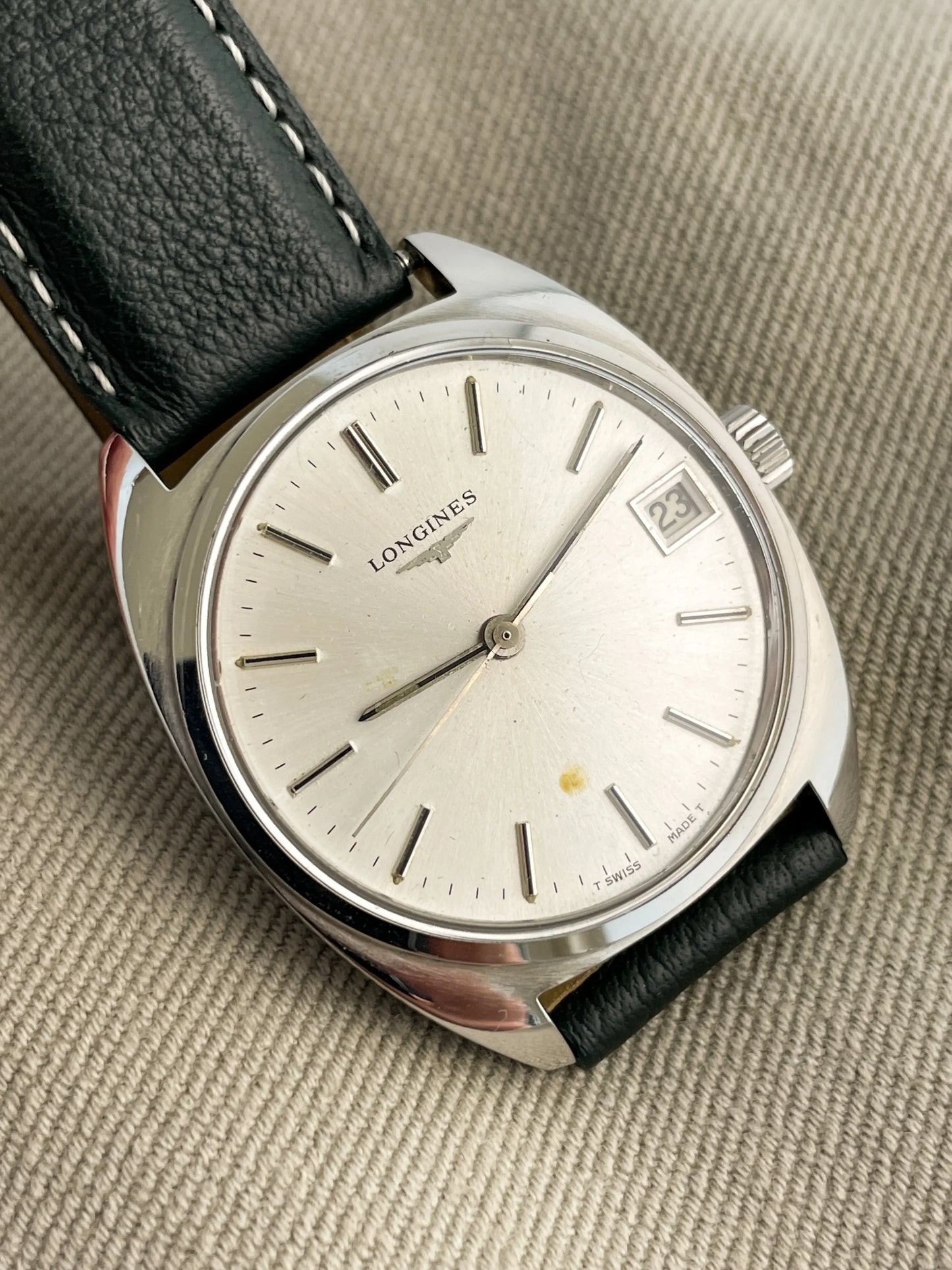 LONGINES Vintage 1588 C-Case LONGINES